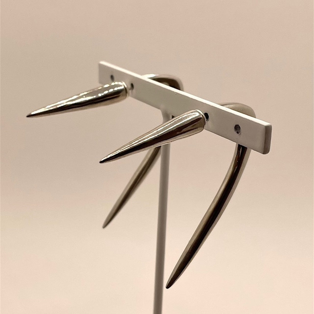 【CHRIS HABANA】HOOK PIERCE