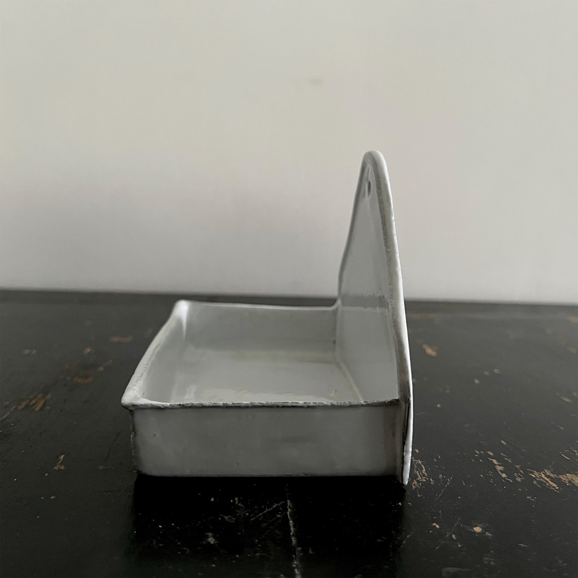 【Astier de Villatte】Sobre soap dish