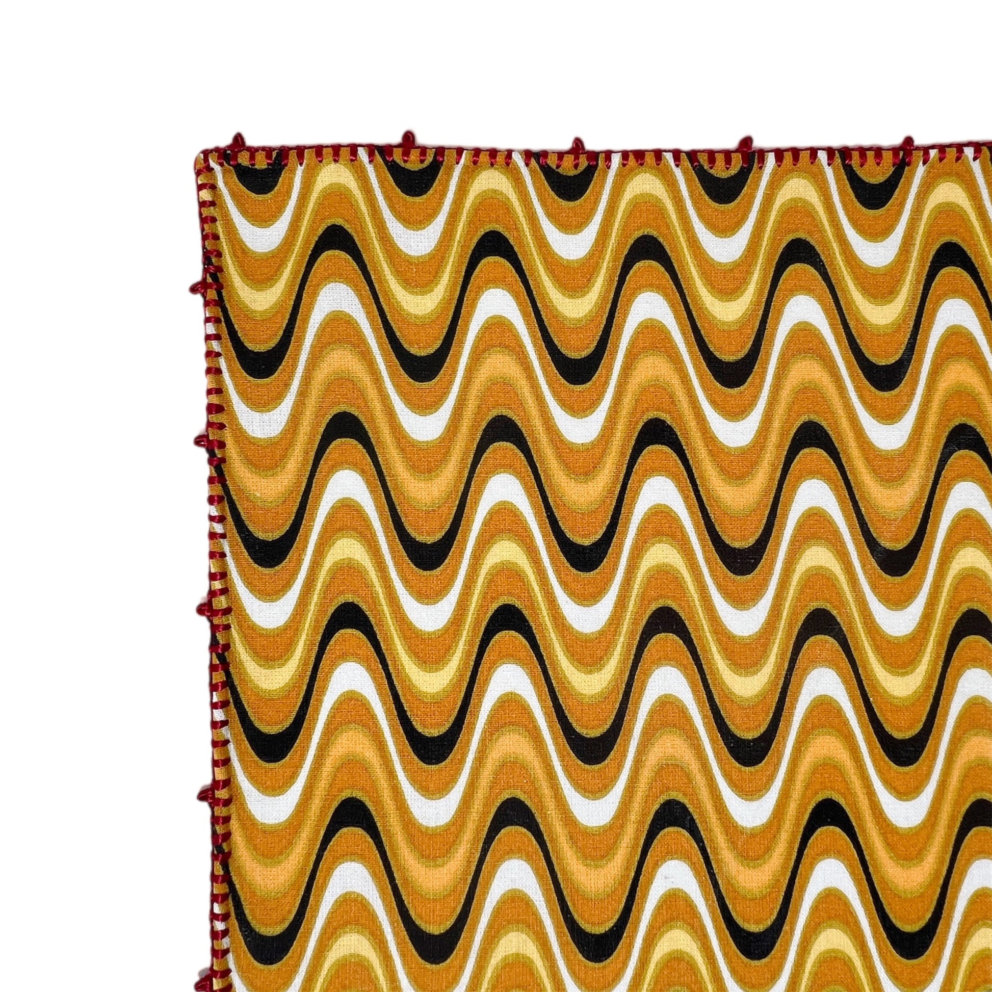 【Leo Atlante】刺繍パッチワークランチョンマット_waves yellow