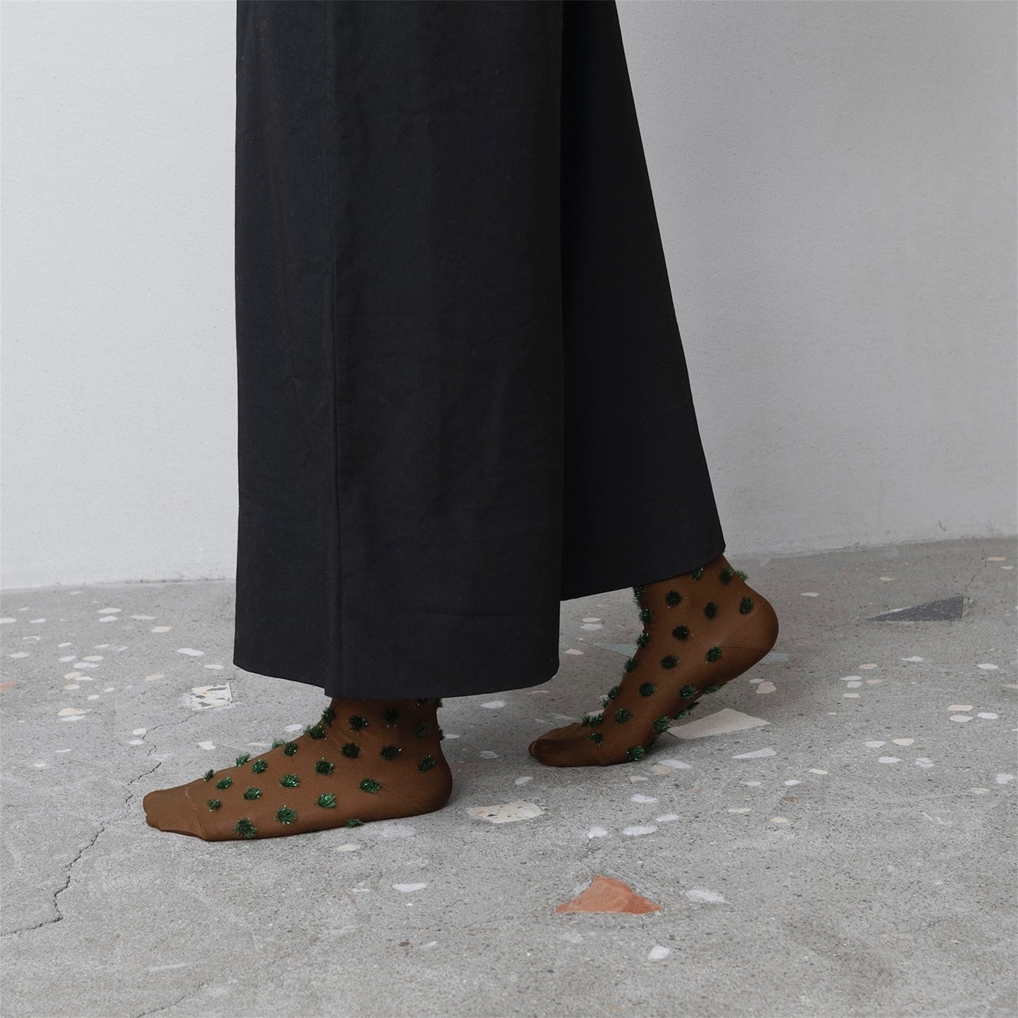 【TRICOTE】DOT FUR SOCKS