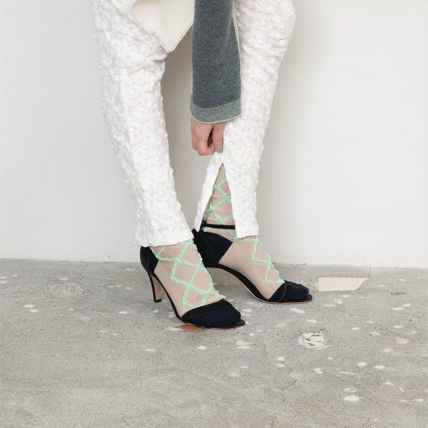 【TRICOTE】DIAMOND SHAPE FLUFFY SOCKS