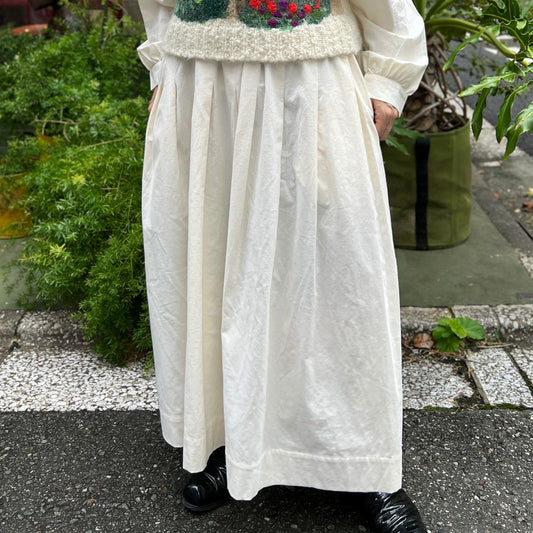 【Mii Collection】Plain Woven Velvet Long Skirt #114
