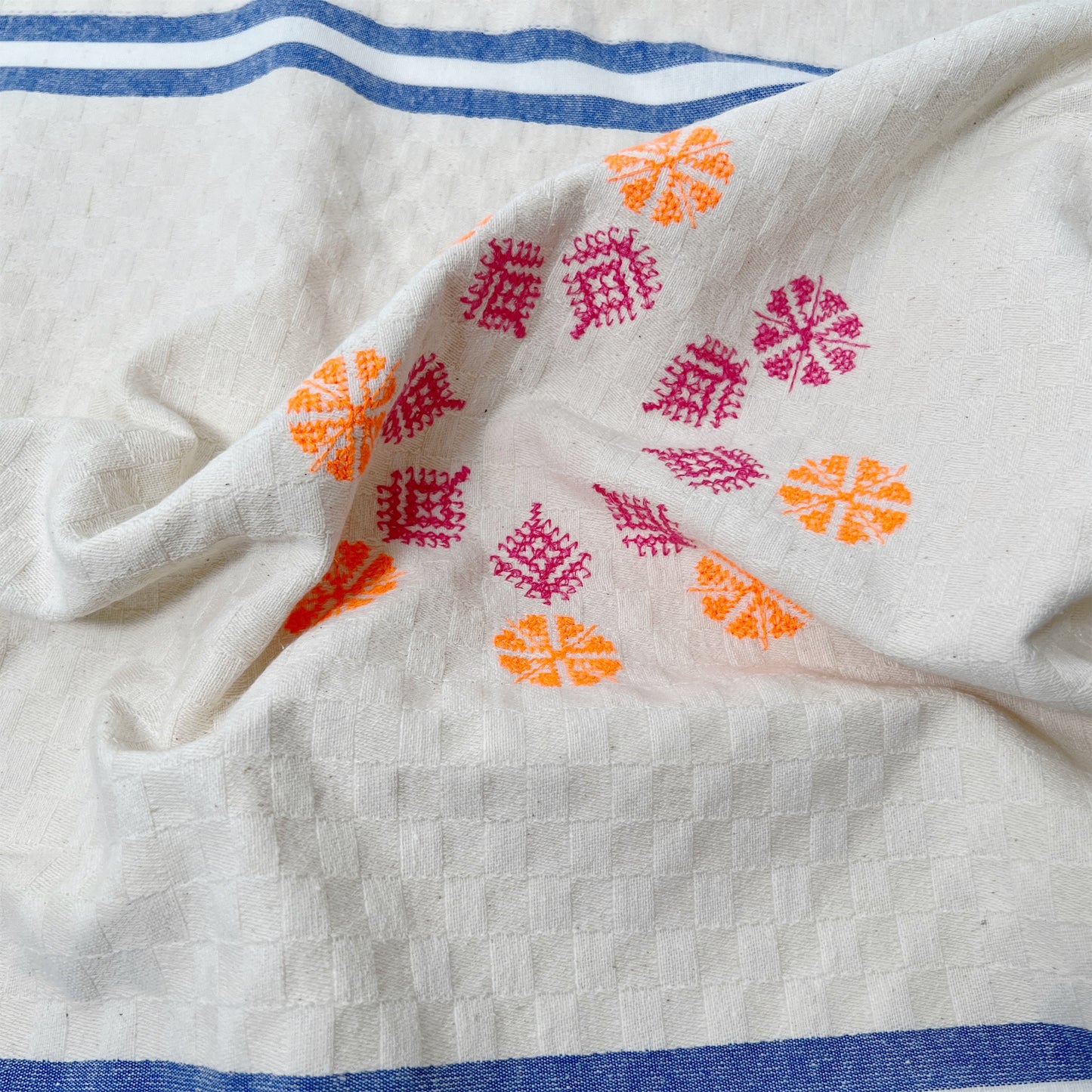 【Leo Atlante】刺繍パッチワーククロス rosace Fes stripes_blue