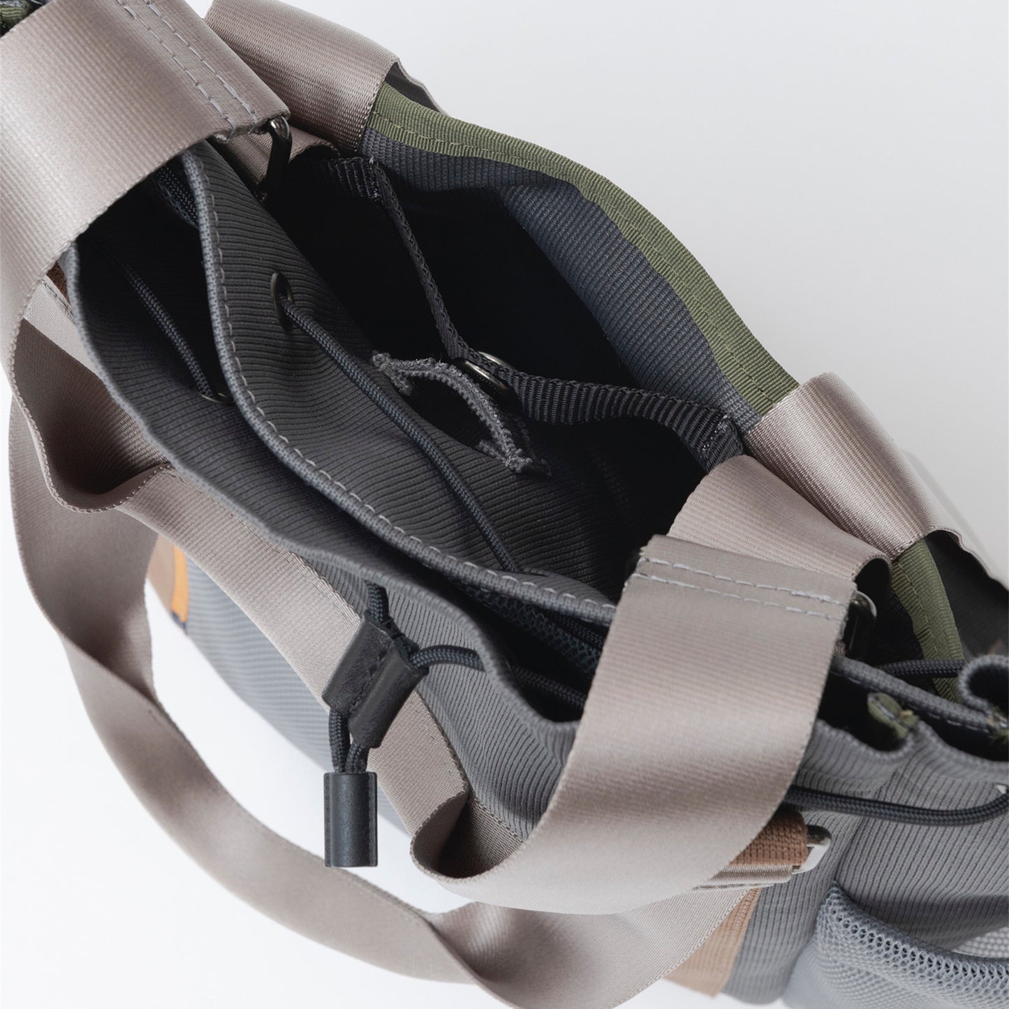 【TRICOTE】POCKET MESH BACKPACK