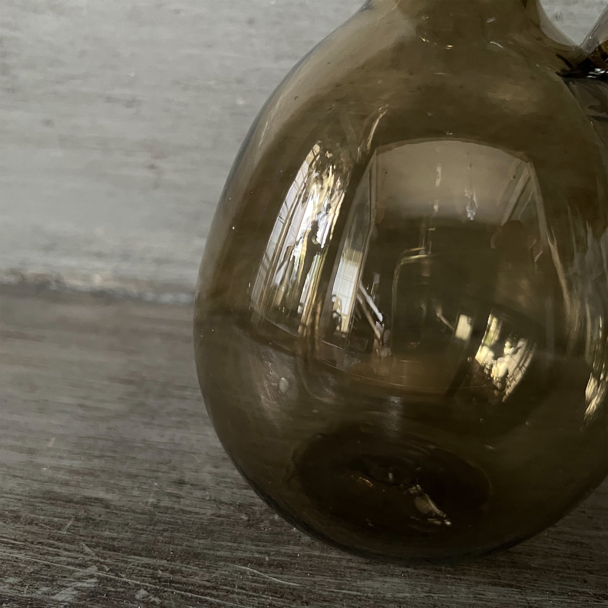 【La Soufflerie】フラワーベース Carafon Fume
