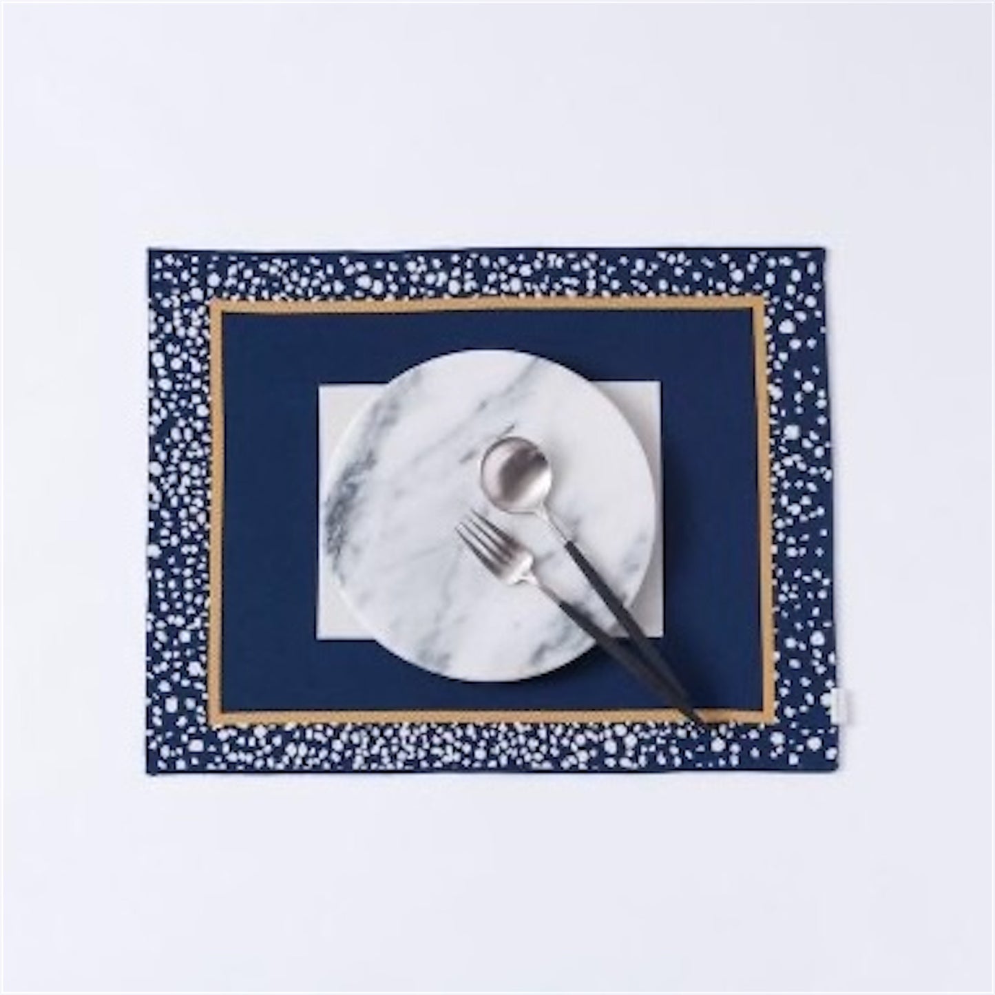 【TRICOTE】FRAME SESAME PLACE MAT