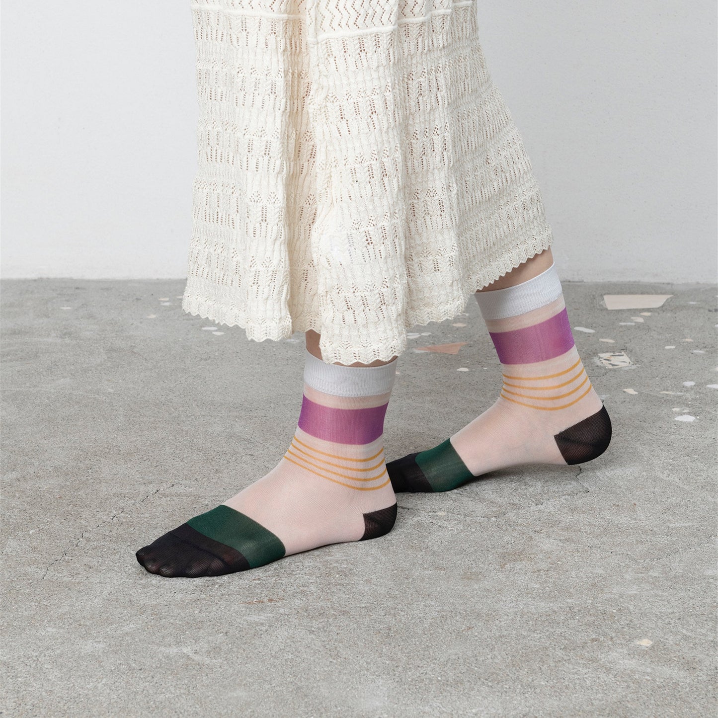 【TRICOTE】SHEER BOREDER SOCKS