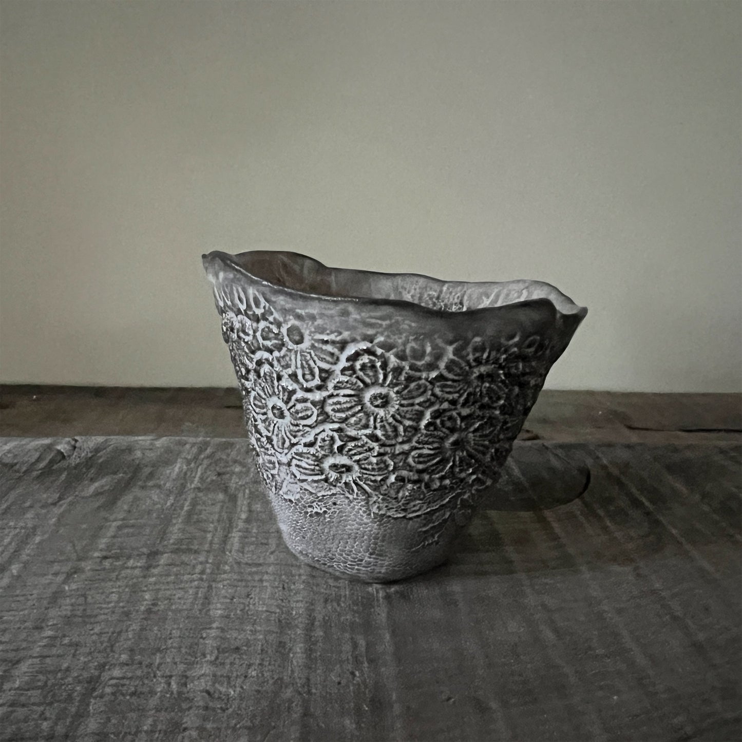 【Valerie Casado】マグカップMug Medium_Noir-6