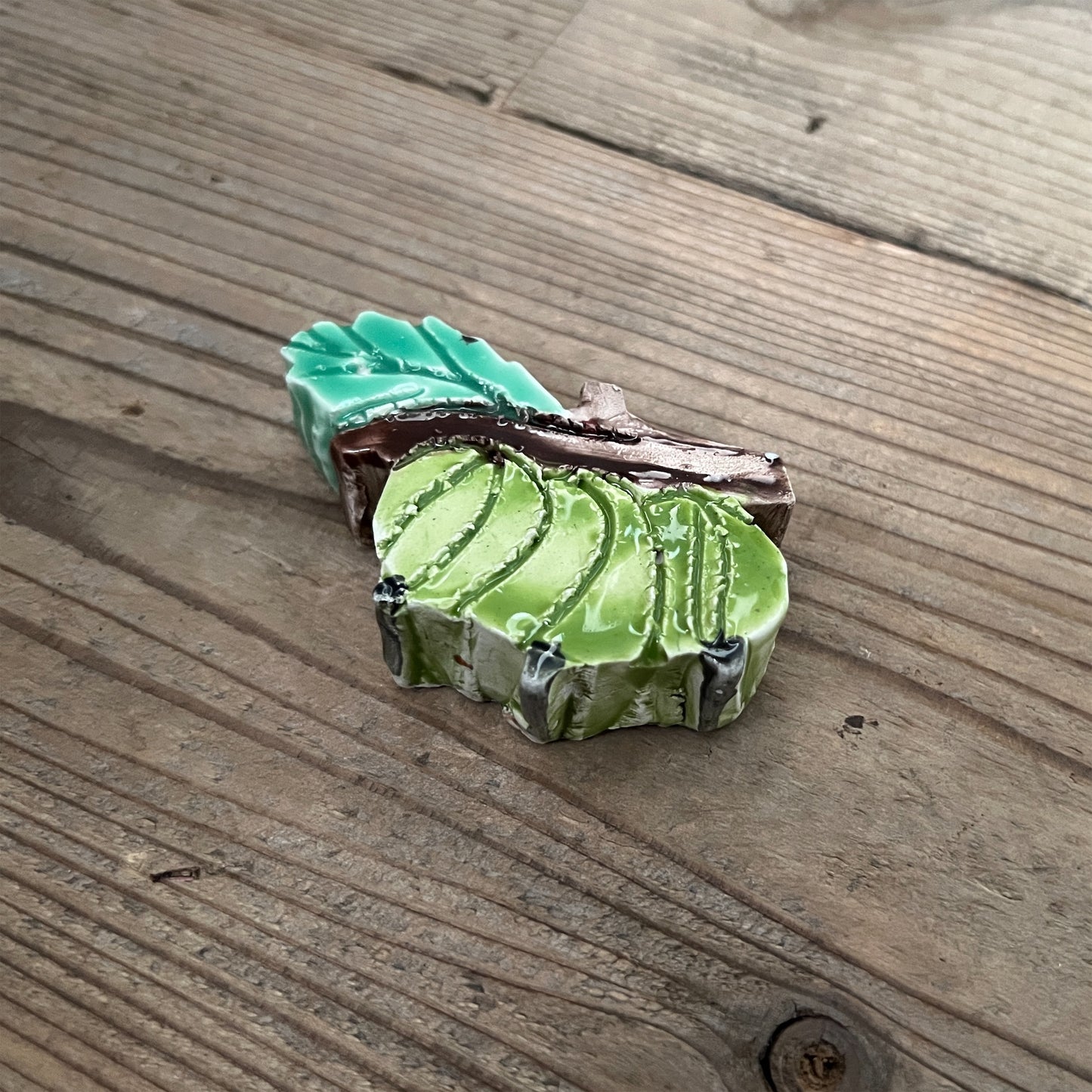 【MV% ceramics design】GOOSEBERRY