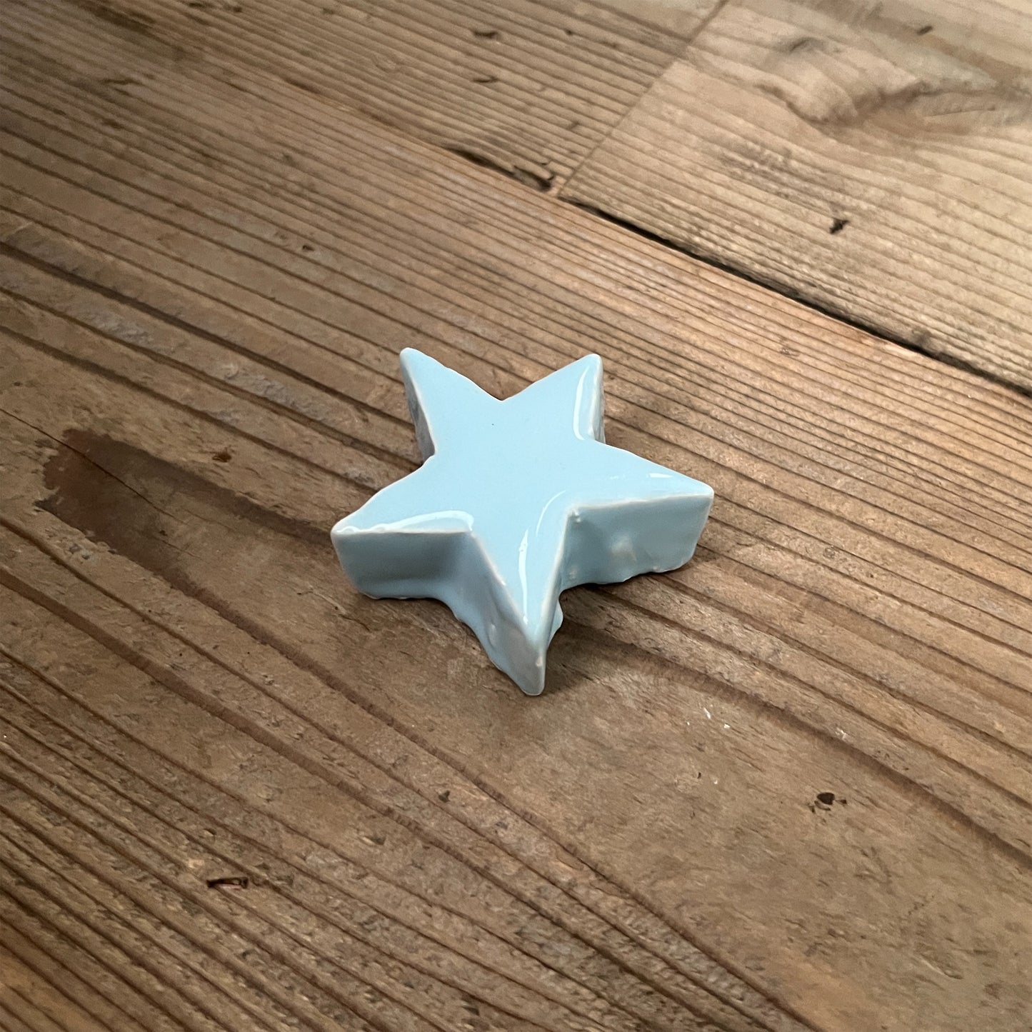 【MV% ceramics design】SMALL LIGHT BLUE STAR