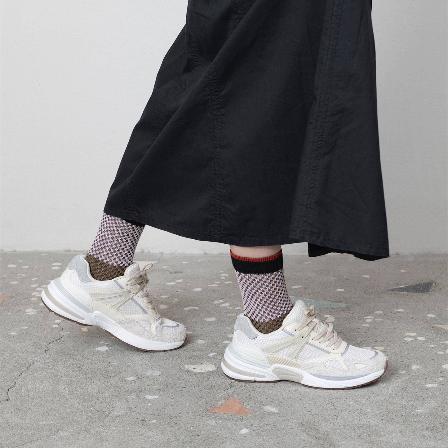 【TRICOTE】BORDER MESH SOCKS