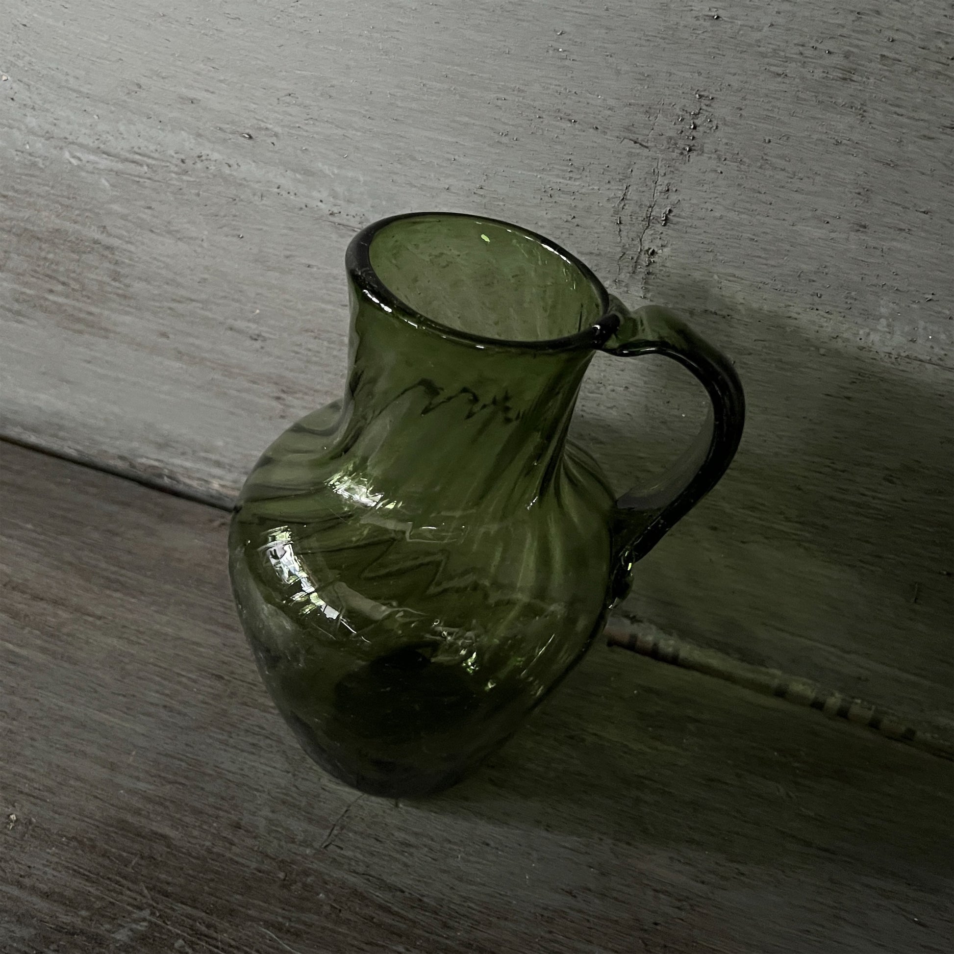 【La Soufflerie】フラワーベース Urceus Vert Fume