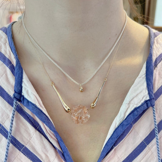 【helena rohner】miyuki beads necklace with tiny gold plated brass drop_crystal
