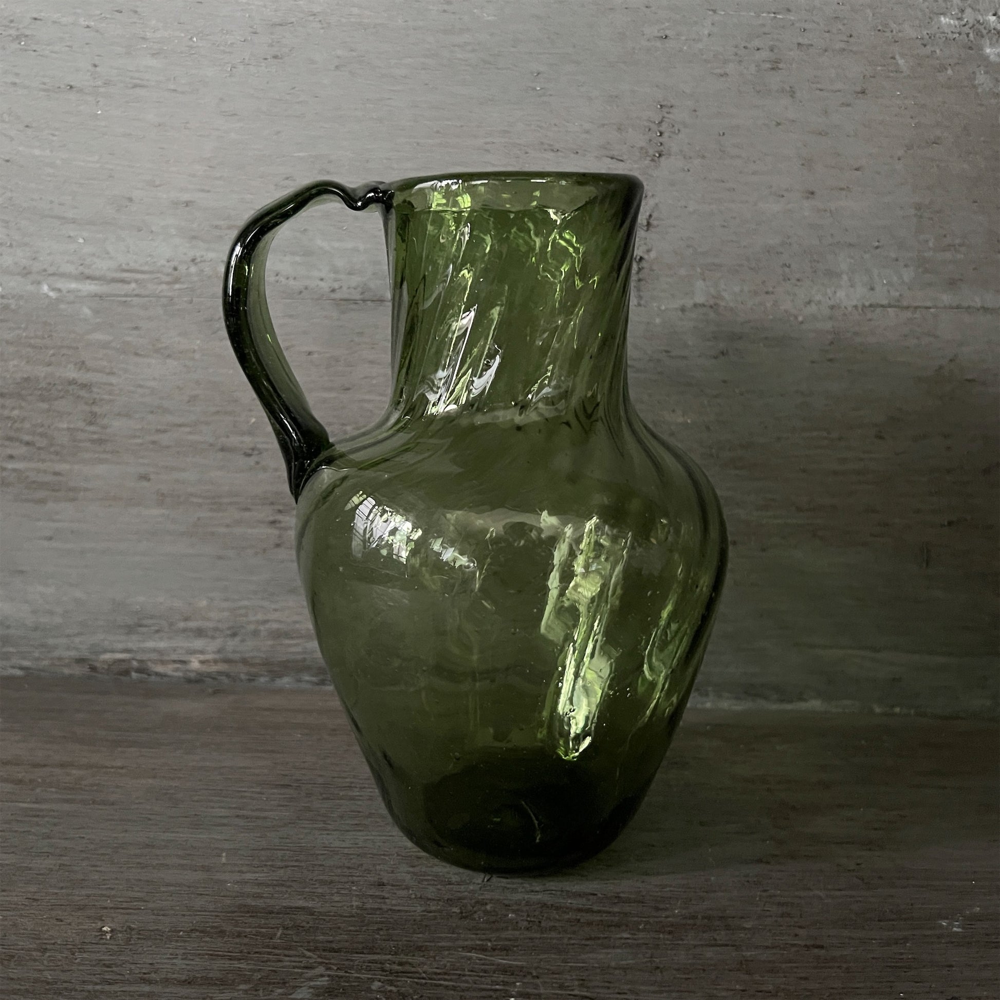 【La Soufflerie】フラワーベース Urceus Vert Fume
