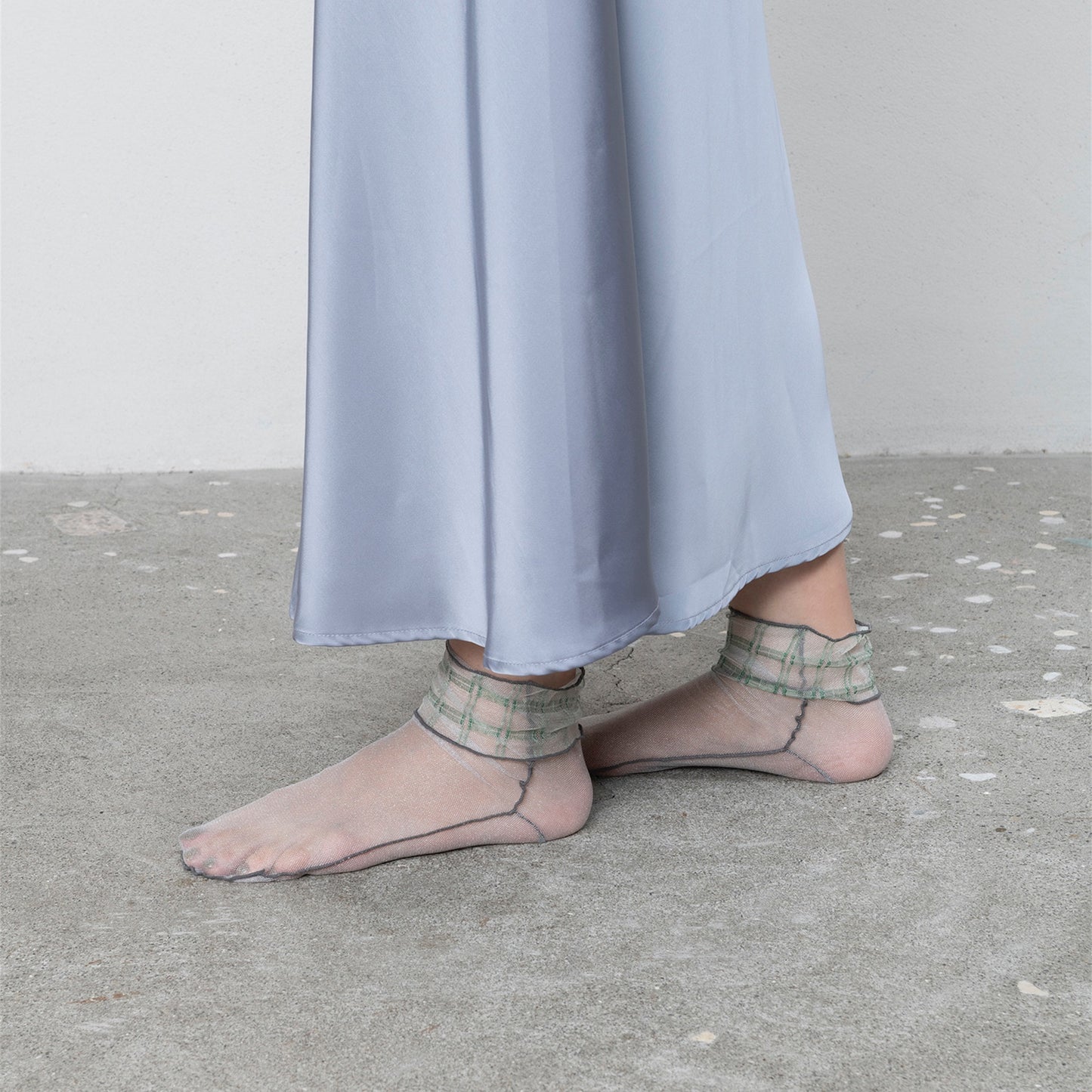 【TRICOTE】CHECK TULLE SOCKS