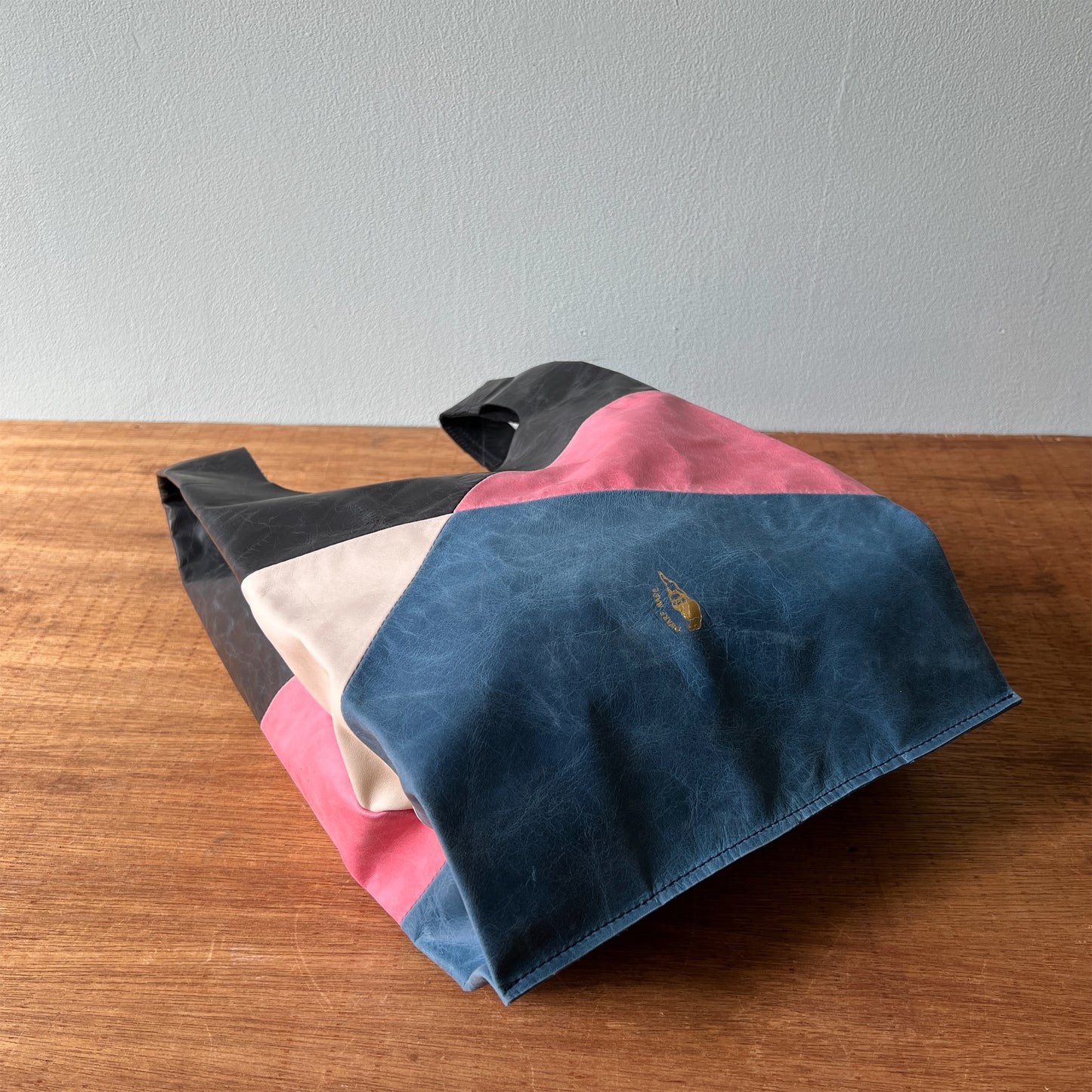 【DWARFMADE】Sustainable Bag M SPC. FEEL 06