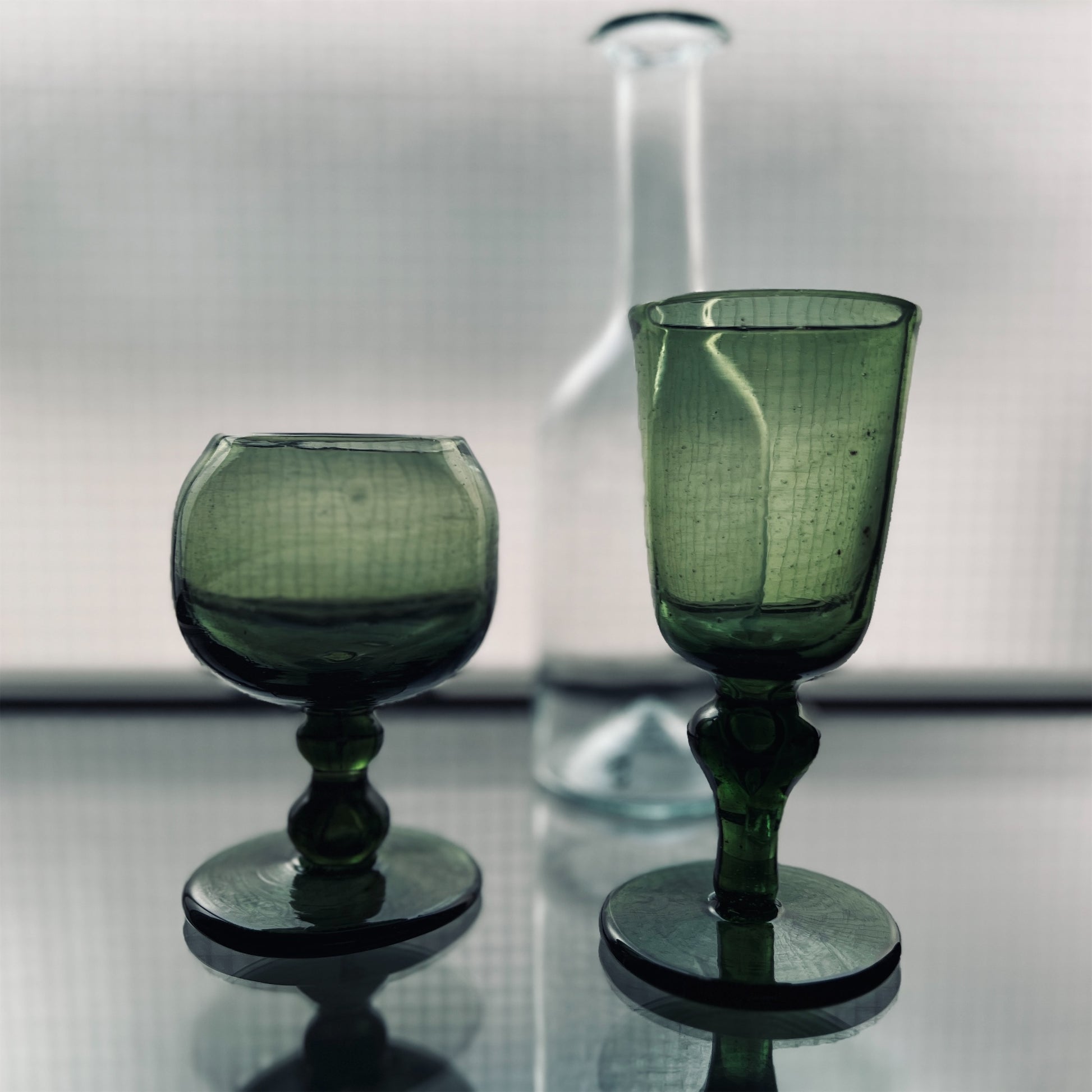 【La Soufflerie】グラスWhite Wine Glass Fume (Smoky)