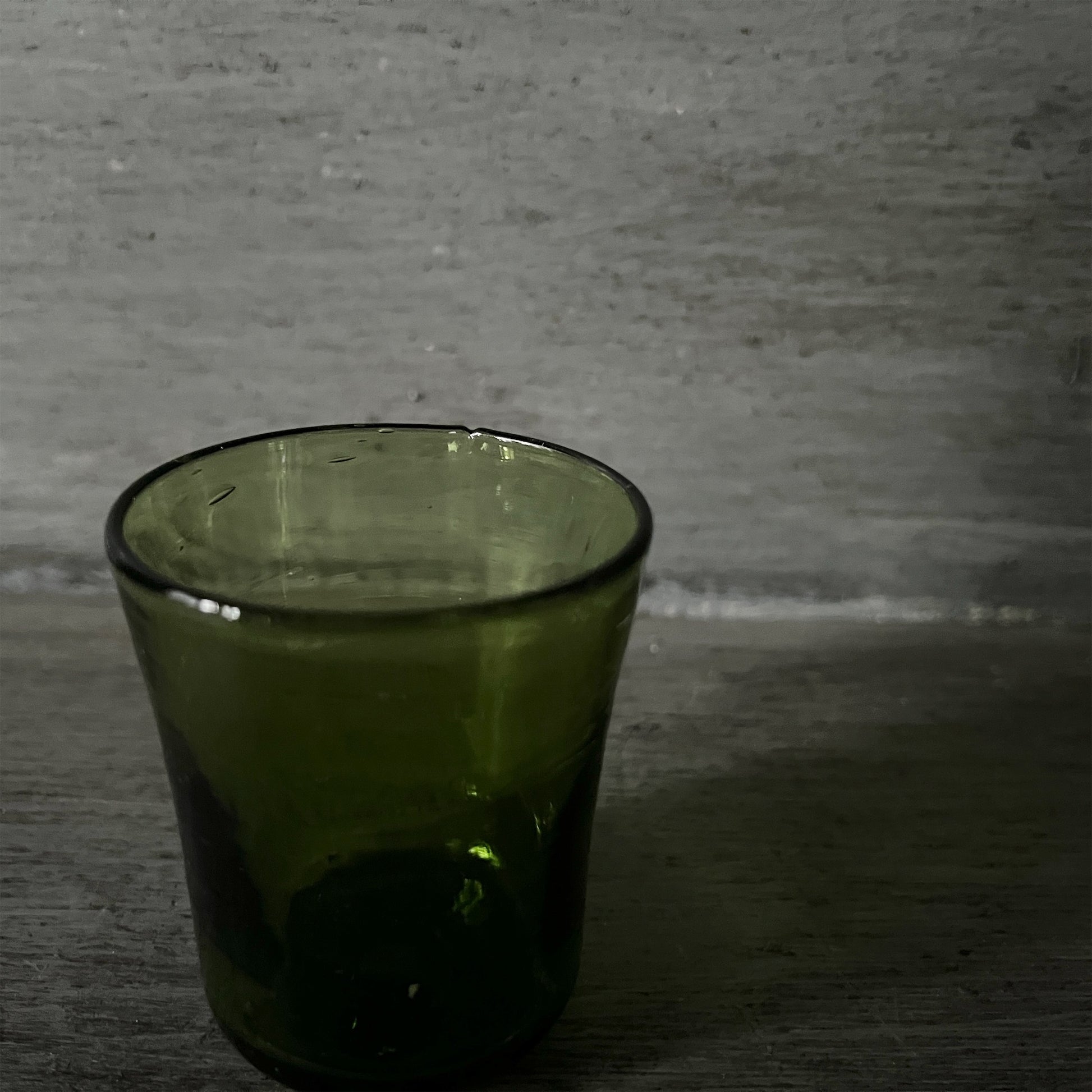 【La Soufflerie】グラス Lyonnais Quinquet Olive