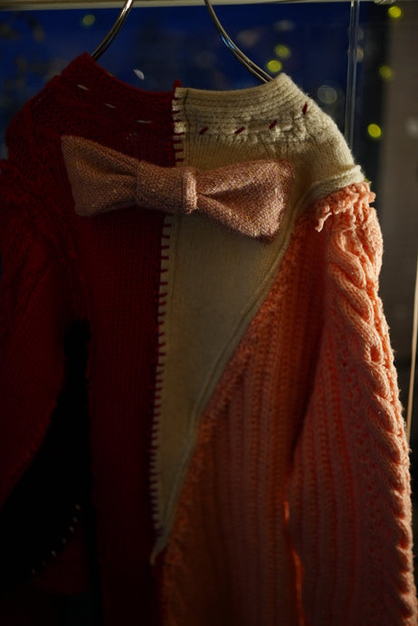 【nisai】赤のリボンのカーディガン