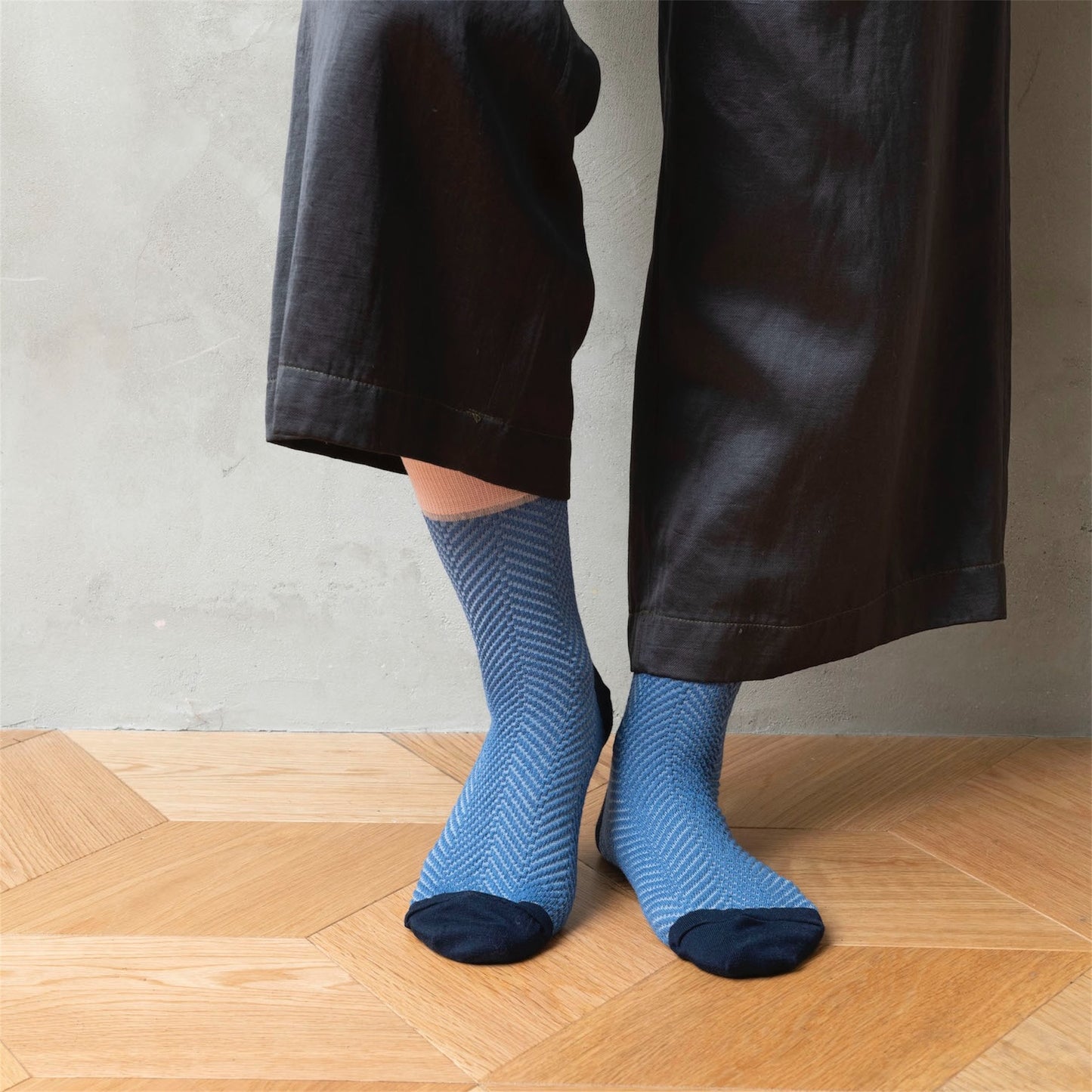 【TRICOTE】HERRINGBONE BUMPY SOCKS