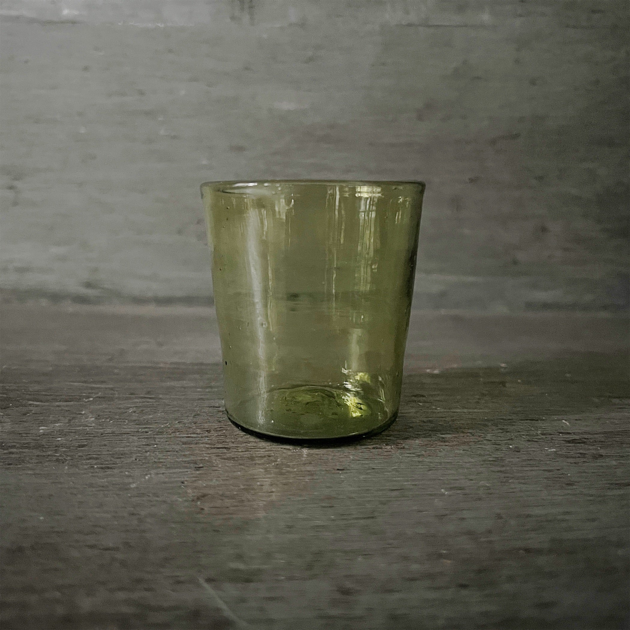 吹きガラス　フランス La Soufflerie】グラス Lyonnais Quinquet Miel | フィールシーン