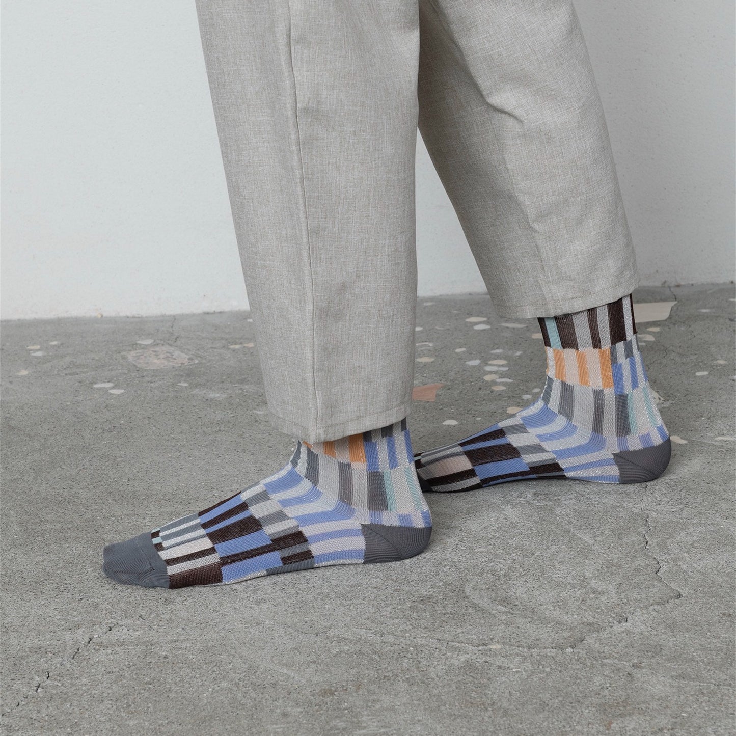 【TRICOTE】RANDOM PLAID PATTERN PATCH SOCKS