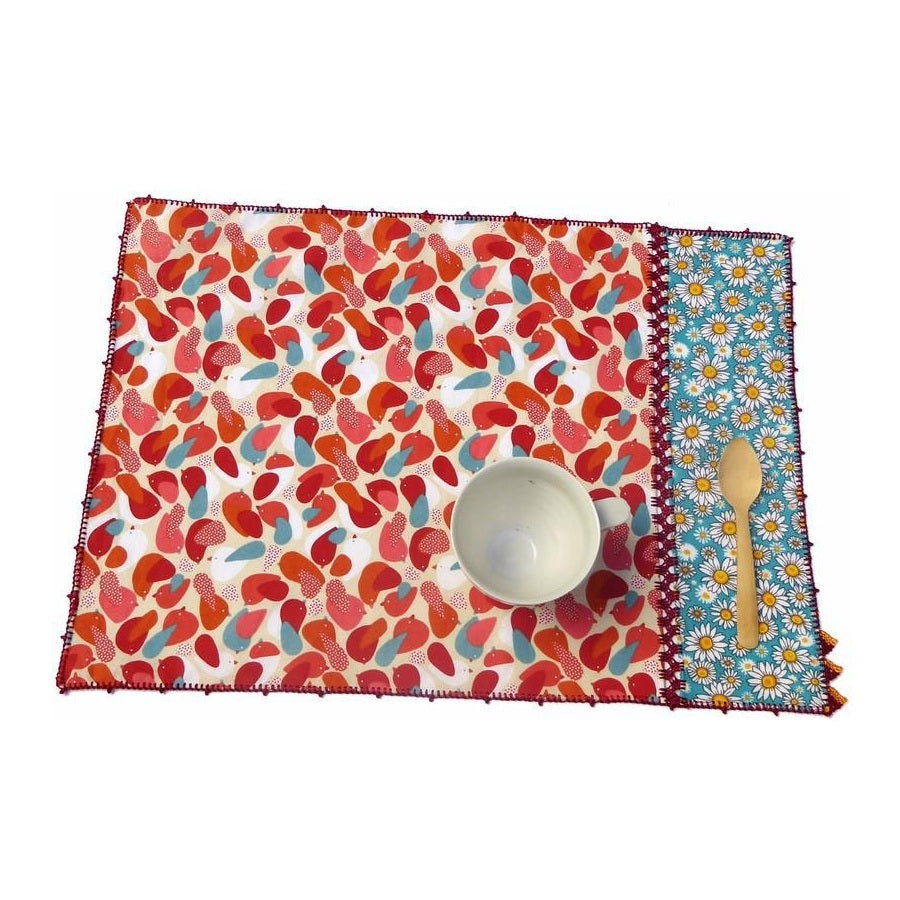 【Leo Atlante】刺繍パッチワークランチョンマット red