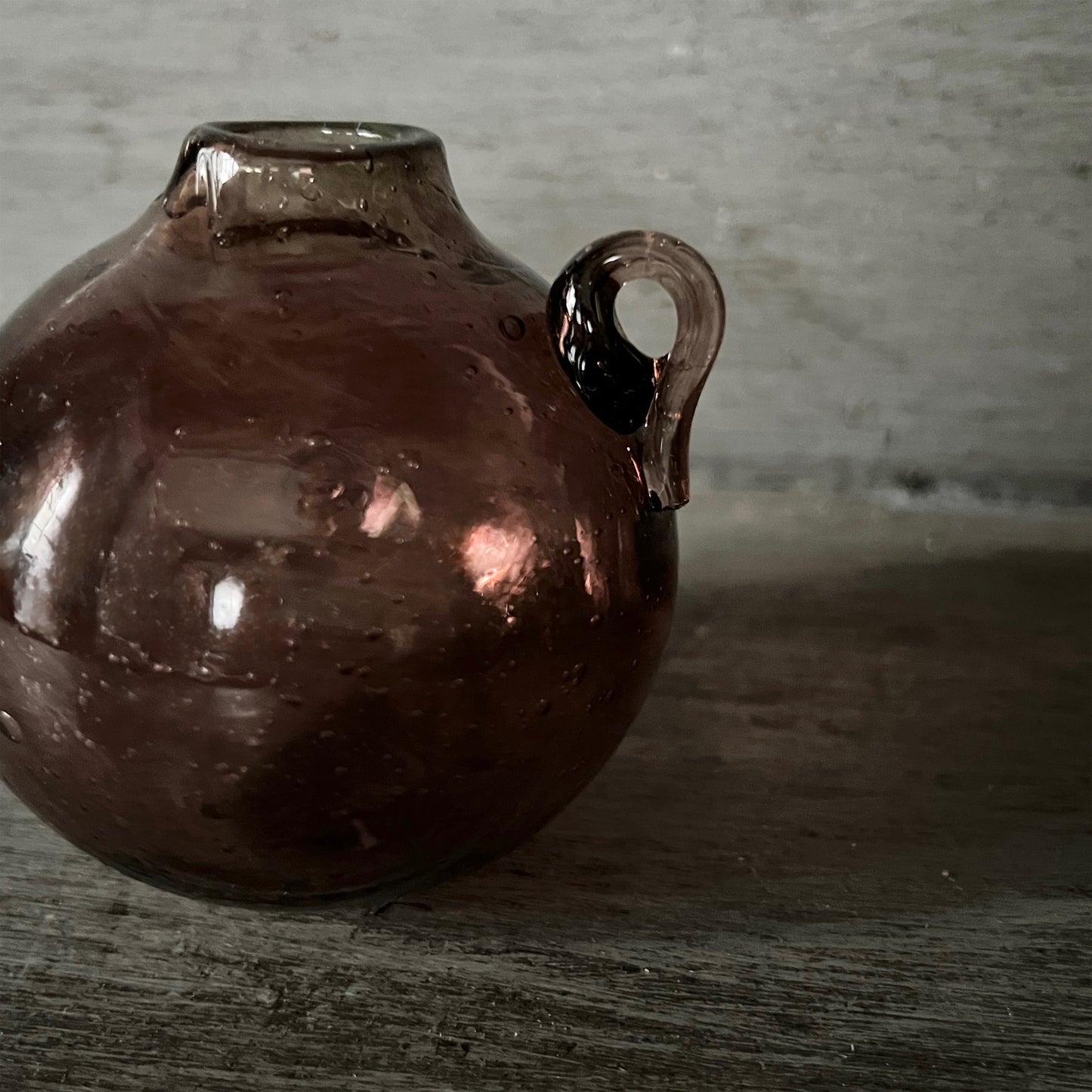 【La Soufflerie】フラワーベース Vase Boule Framboise