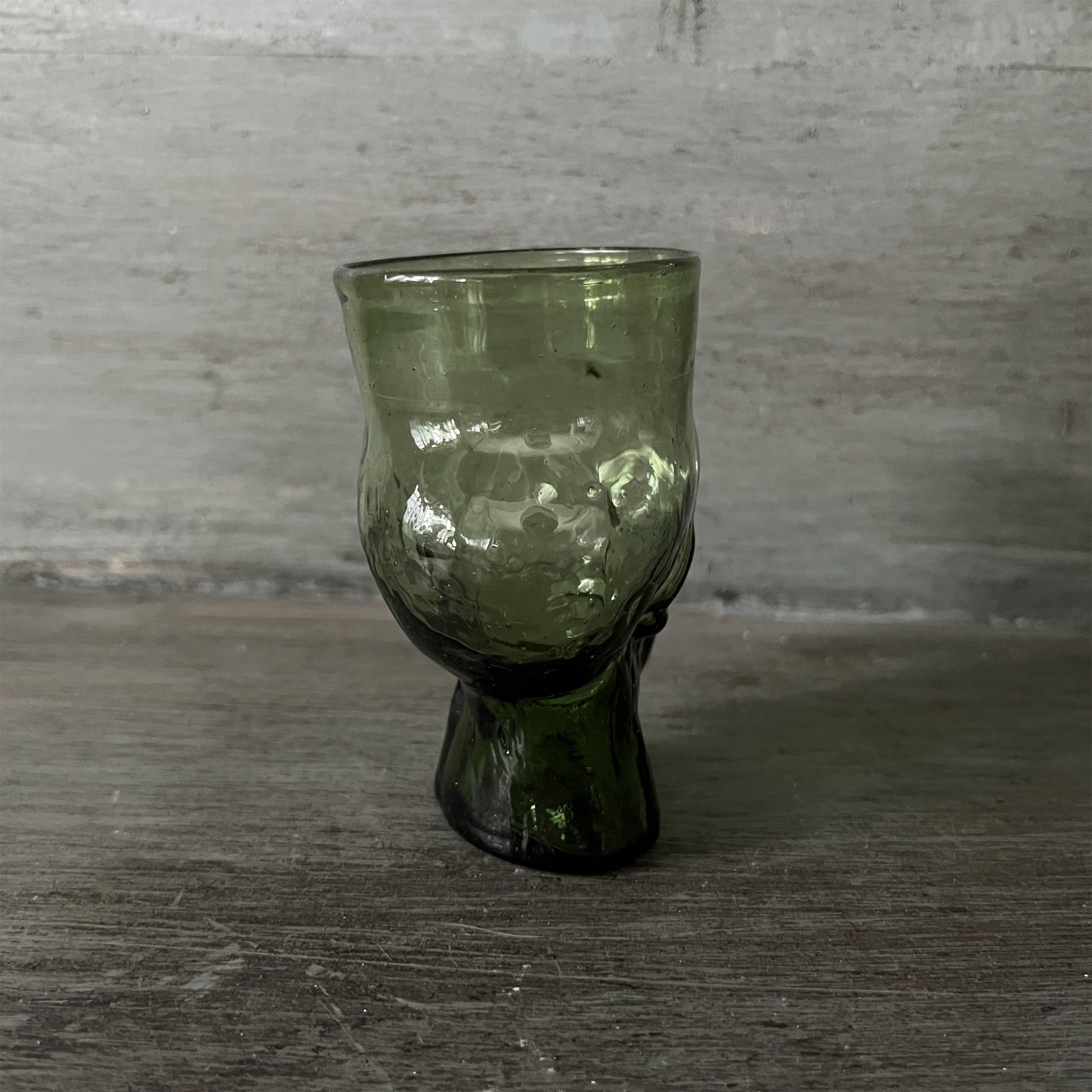 【La Soufflerie】グラス The Philosopher’s Glass Vert Fume