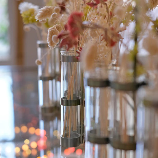 【Tse & Tse associees】四月の花器 APRIL VASE