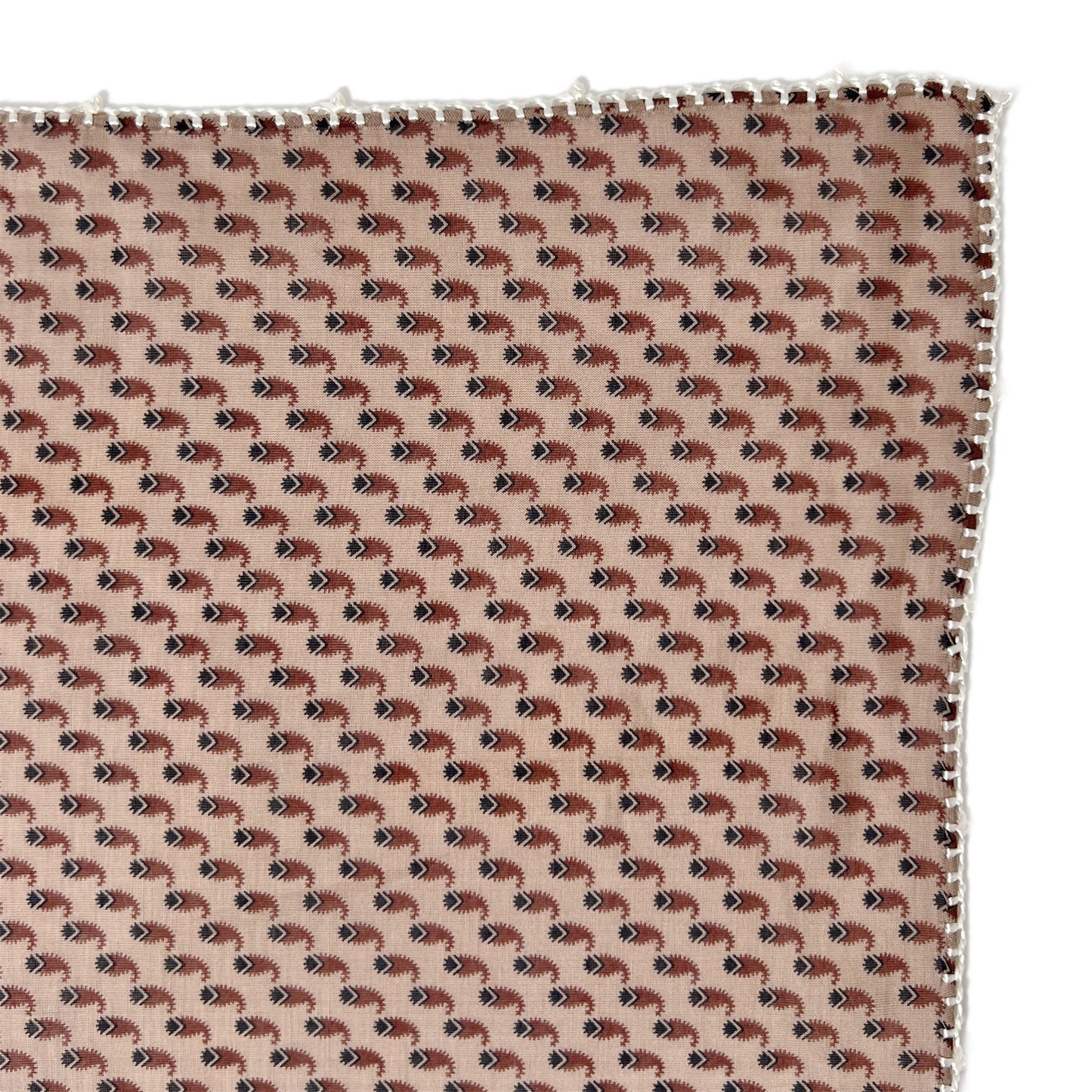 【Leo Atlante】刺繍パッチワークスカーフ カーキ マルト・デムランセレクト