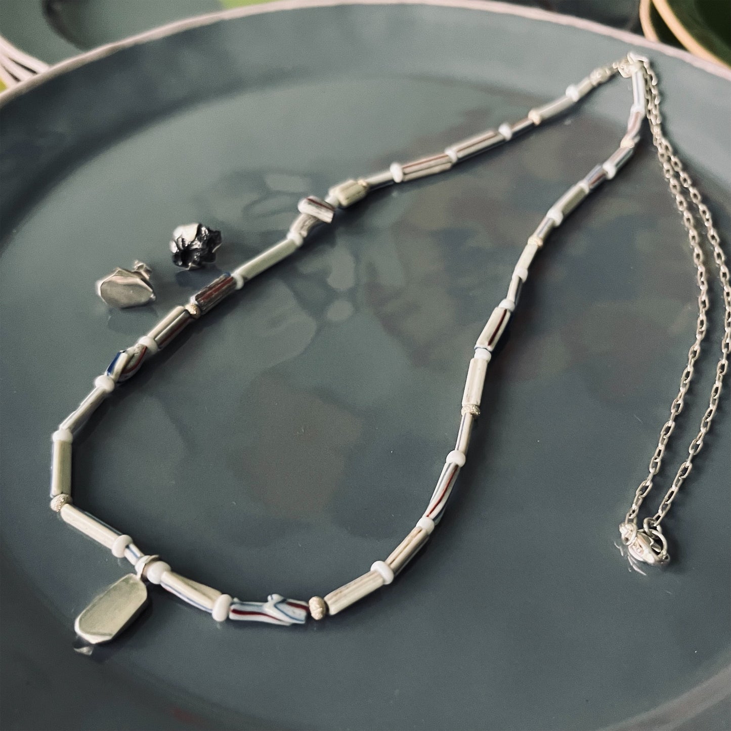 NECKLACE 115A