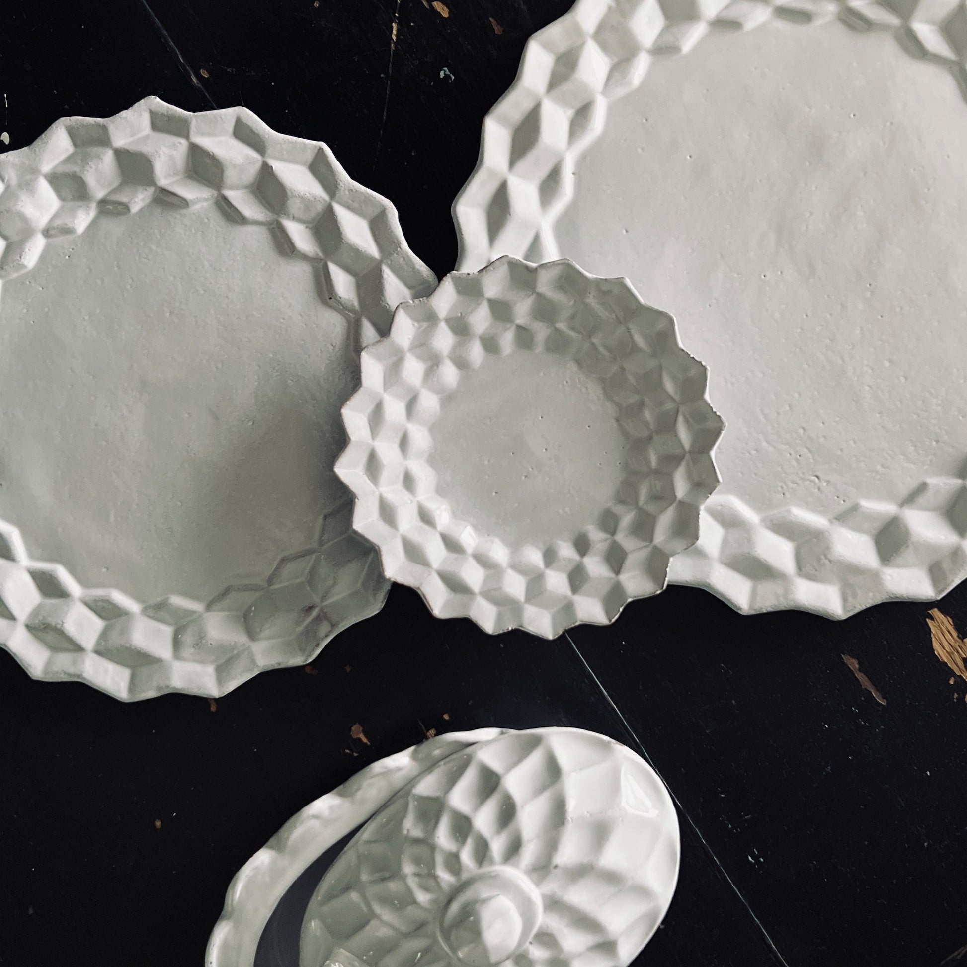 【Astier de Villatte】Cube ソーサー