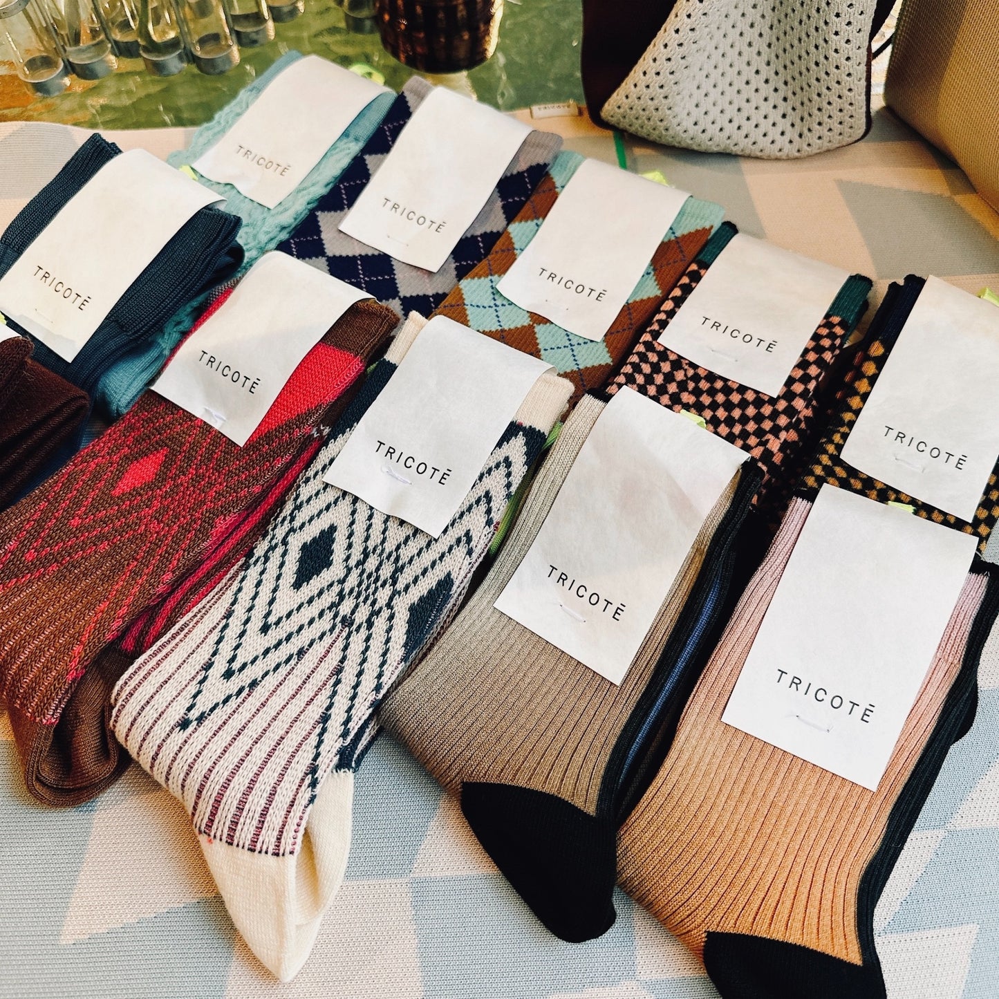 【Tricote】バンピーグラインソックス