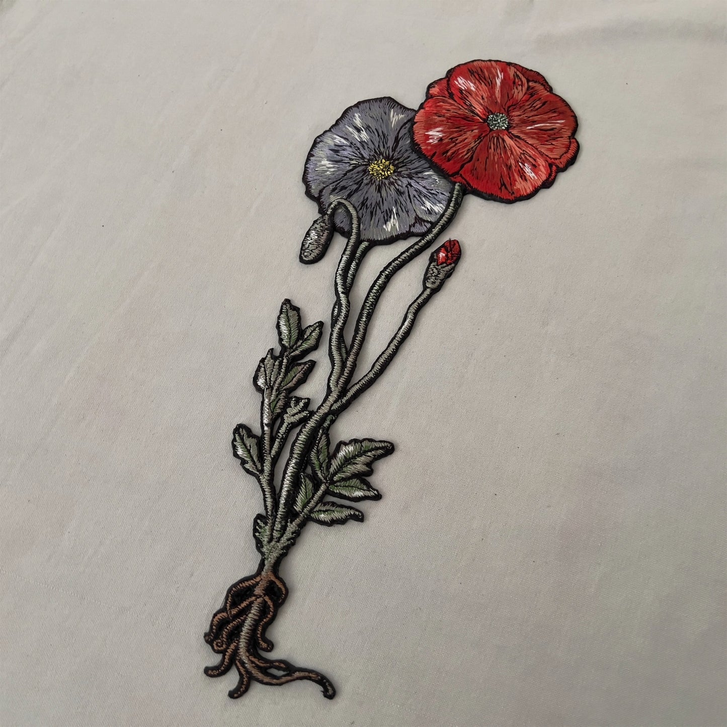 【ma.macaron】赤と薄い紫の花（根っこあり）