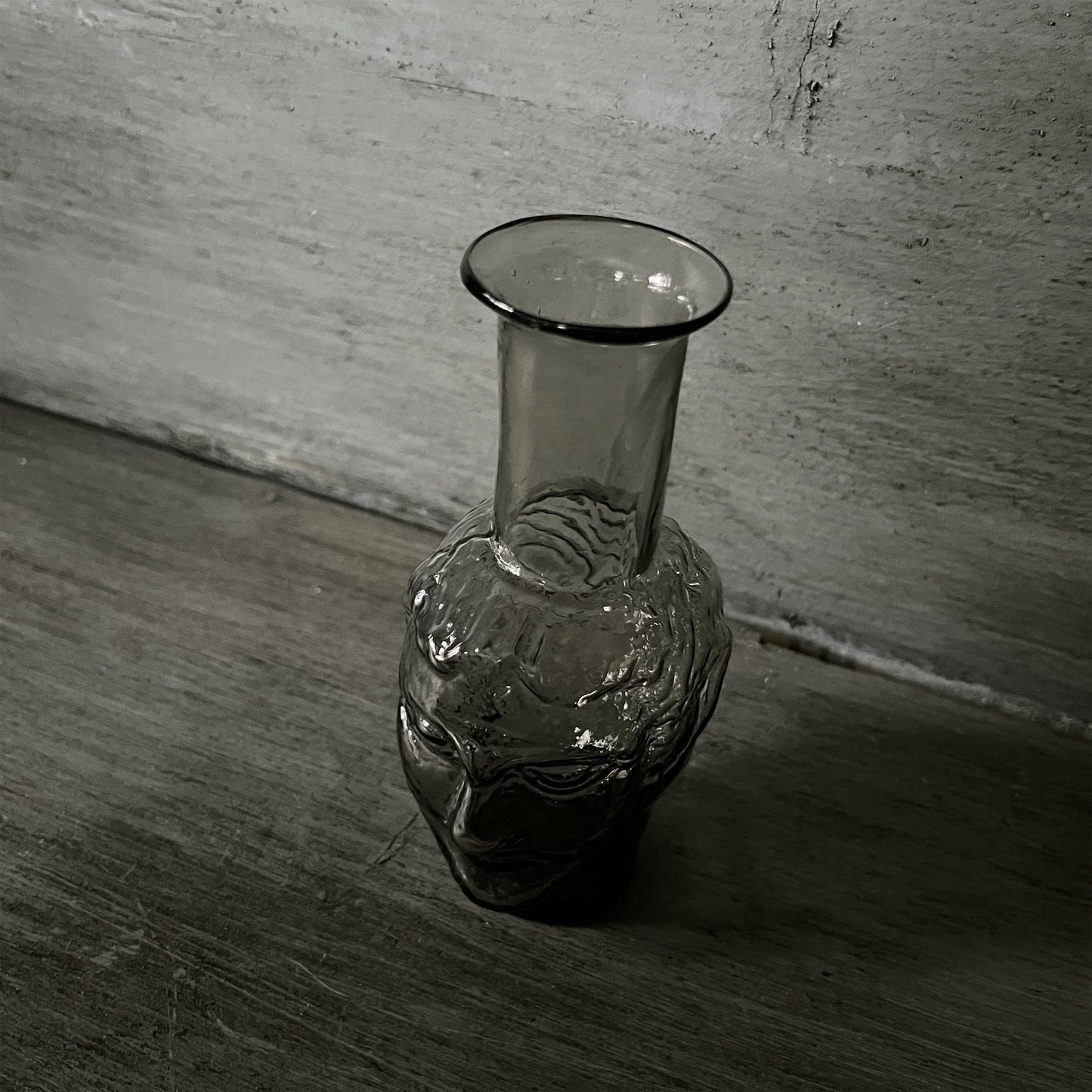 【La Soufflerie】フラワーベース Vase Tete Smoky