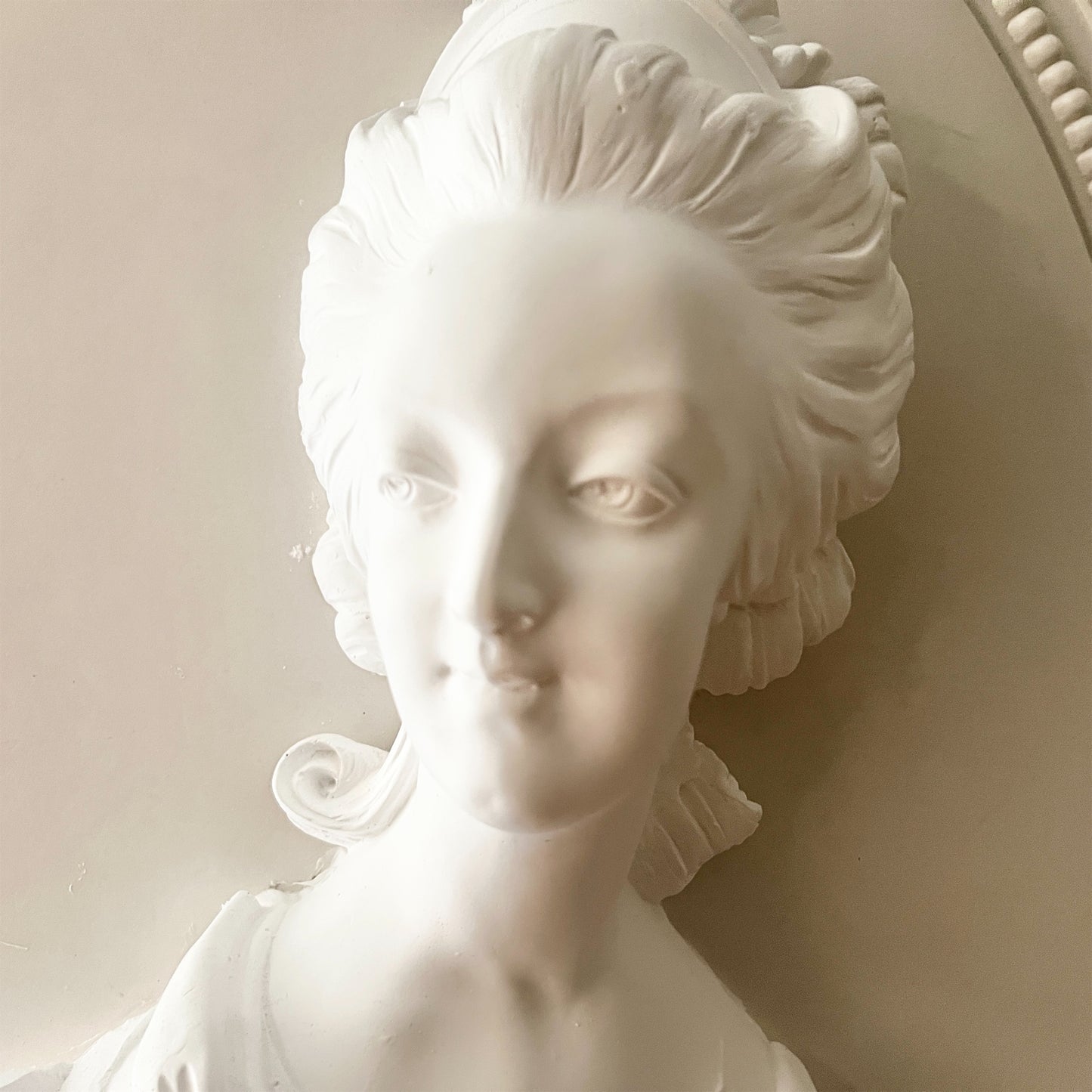 【matsunoichi】マリーアントワネット壁掛け 1