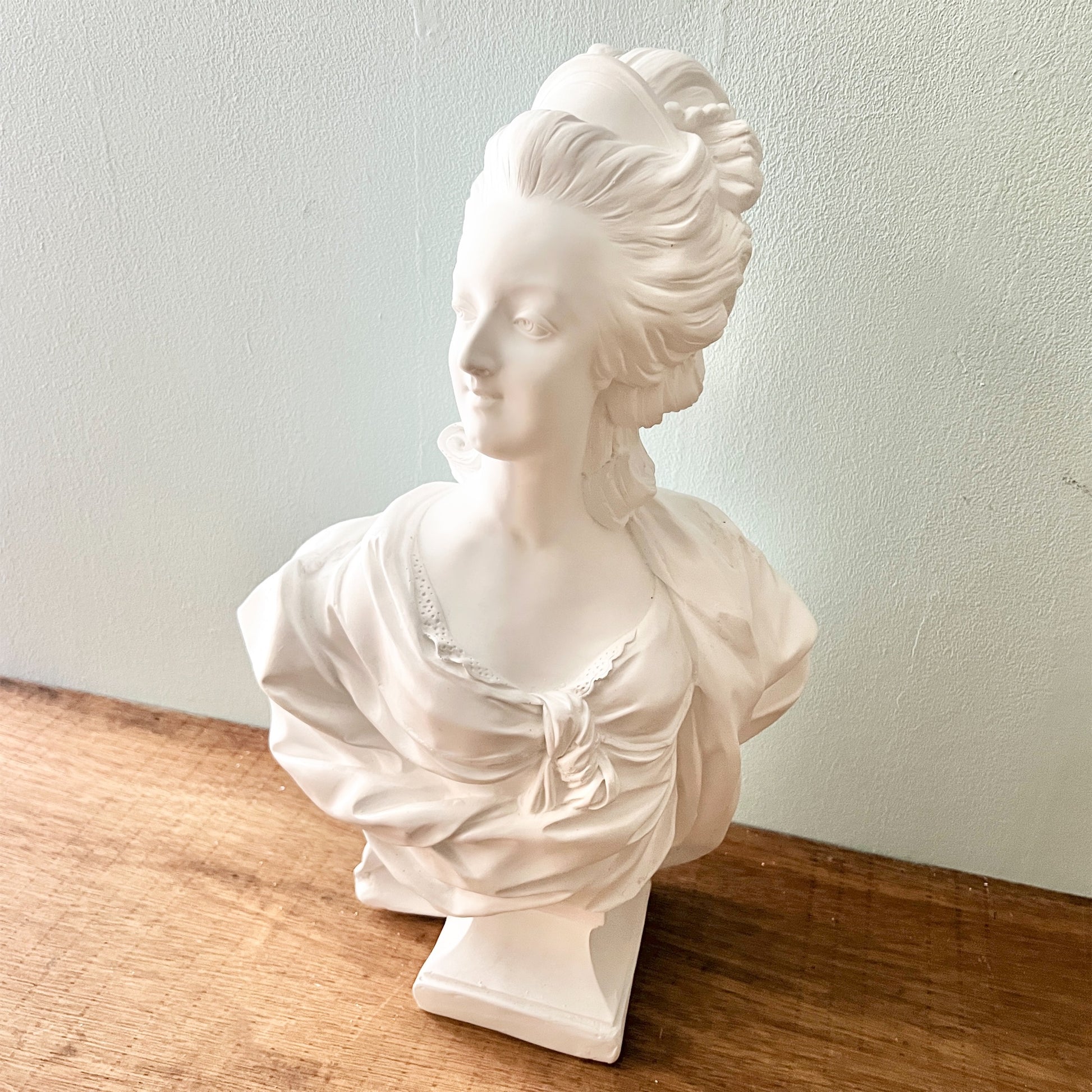 【matsunoichi】マリーアントワネット立体 1