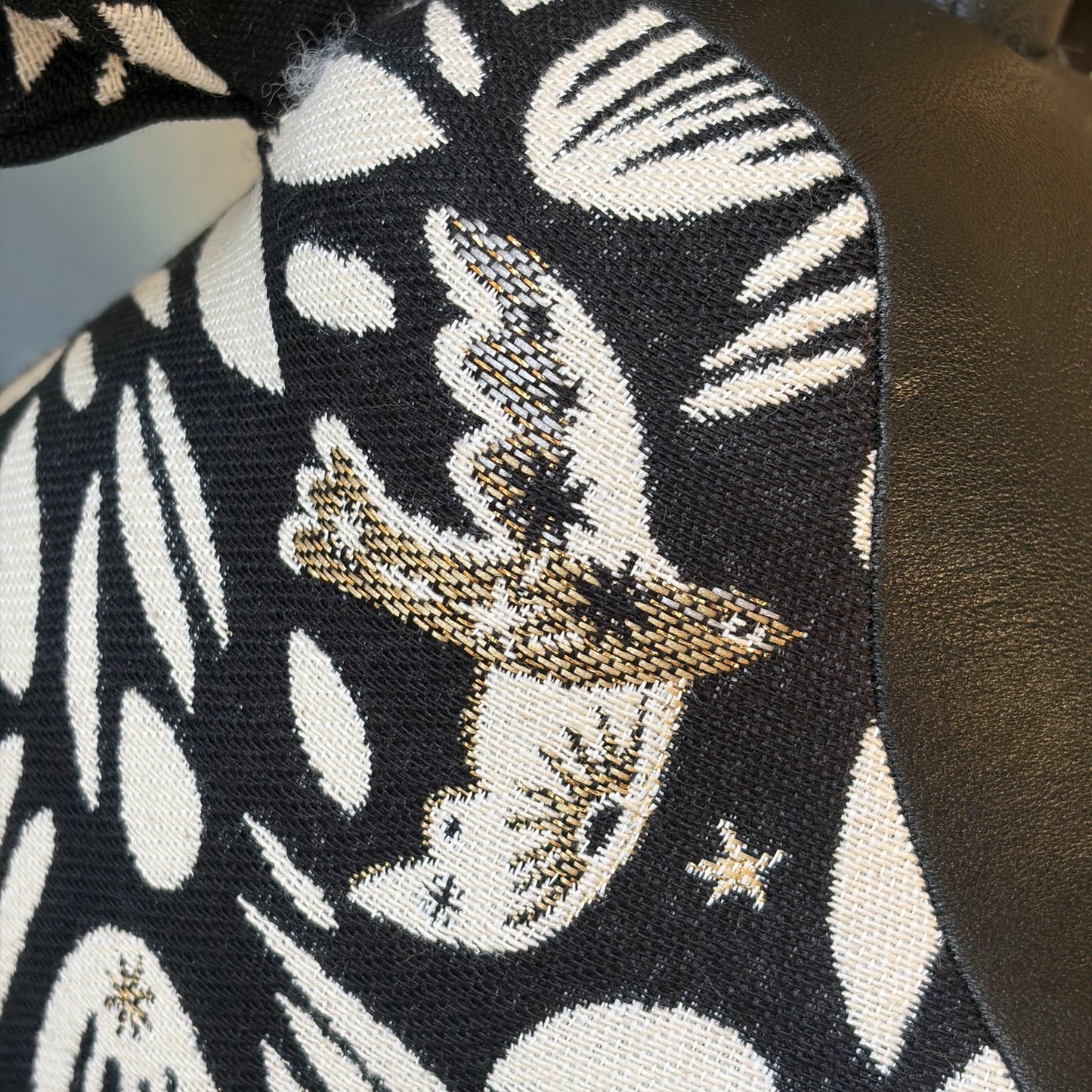 【都築まゆ美】Fabric trophy Animals - reindeer