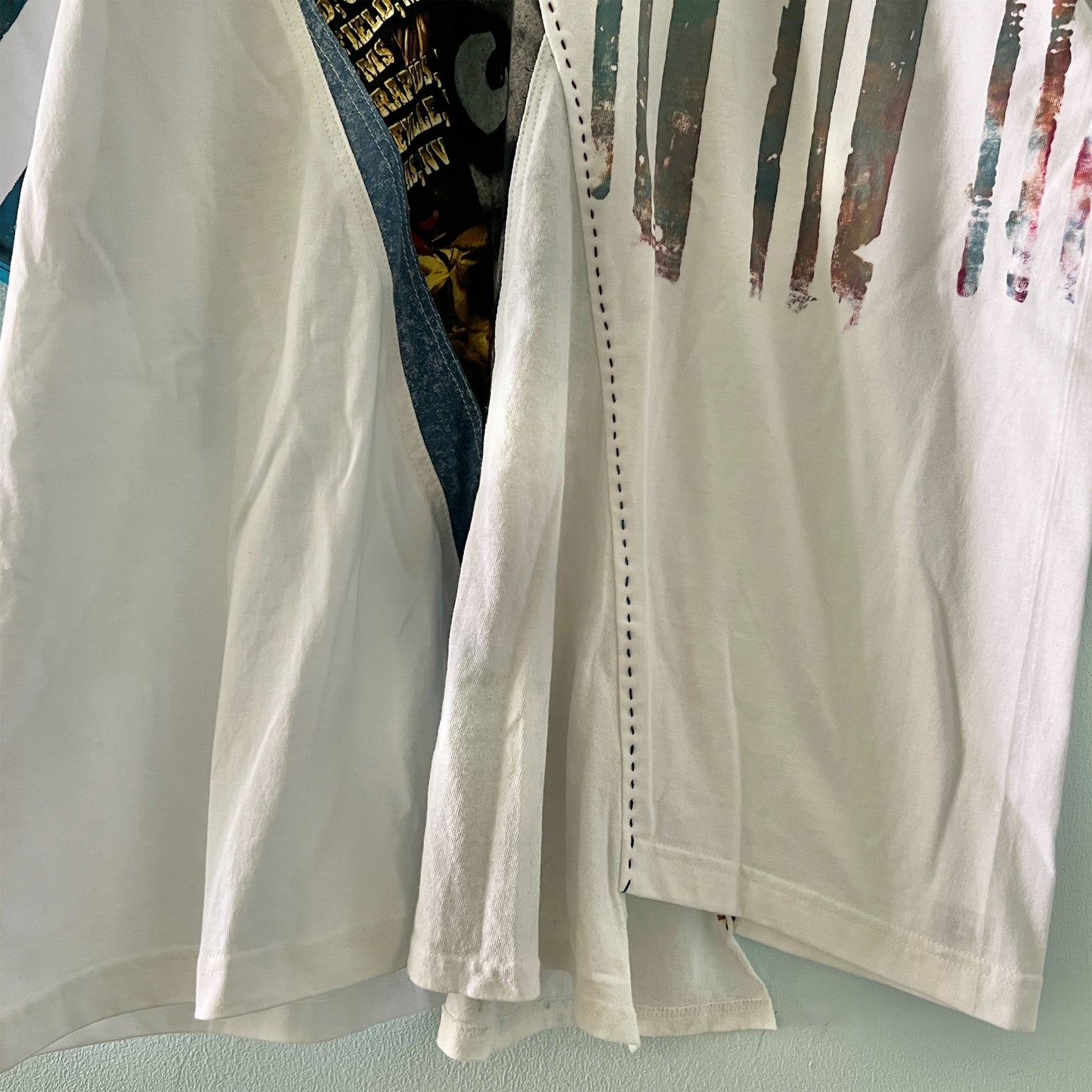 【nisai】古着解体再構築のストライプと目のTシャツ R005