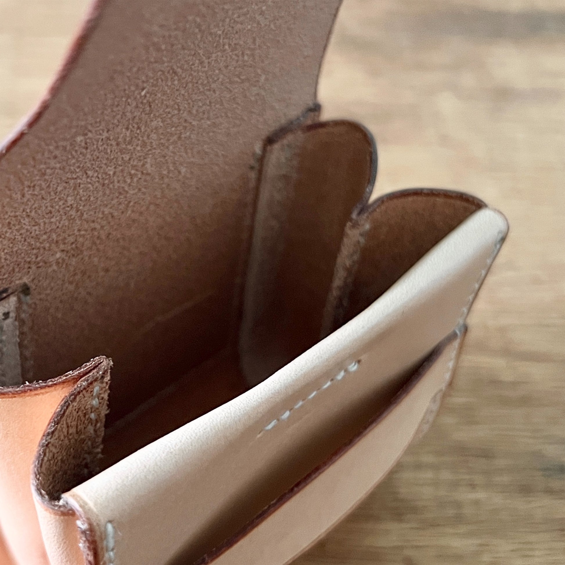 【DWARFMADE】earphone case VEGTAN