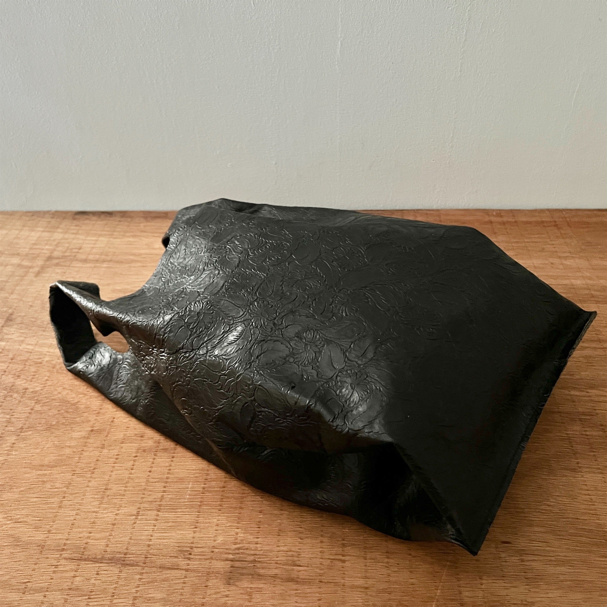 【新品未開封】VALIS 複製原画　深背界市へ DWARFMADE】Sustainable Bag L 261_3 | フィールシーン / FEEL SEEN