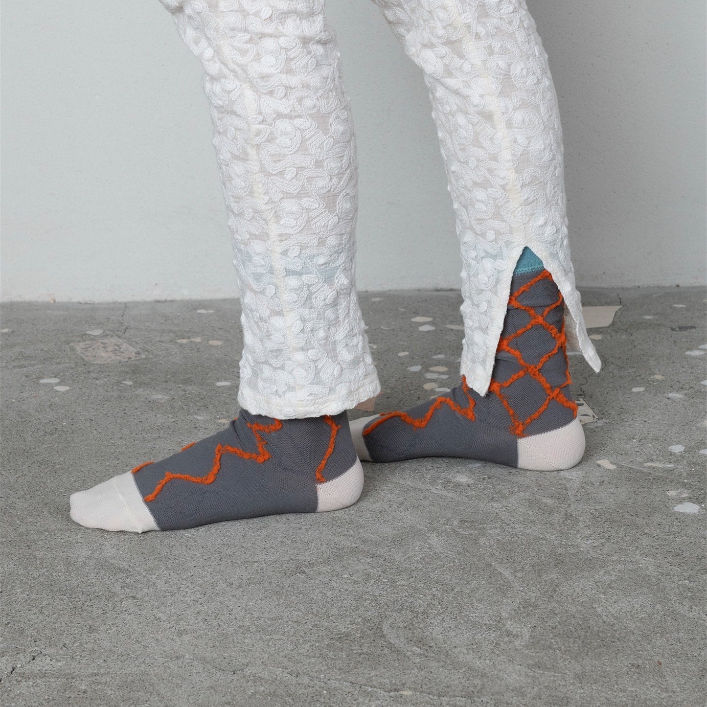 【TRICOTE】DIAMOND SHAPE FLUFFY SOCKS