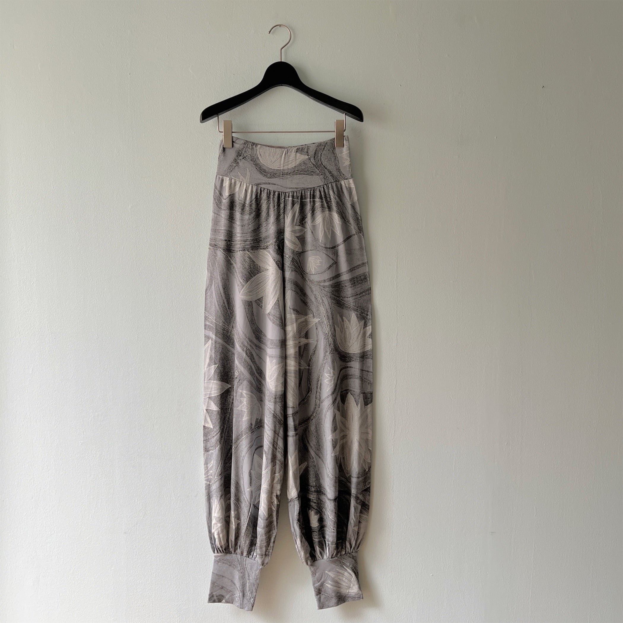 Juana de Arco】アラジンパンツ 25_60 | フィールシーン / FEEL