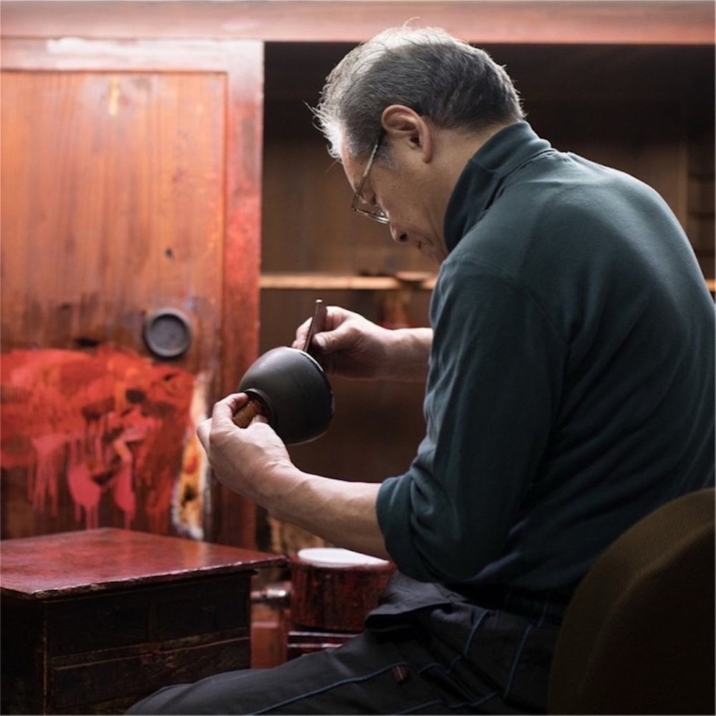 【塗師屋いち松】ぐい呑み_縞黒