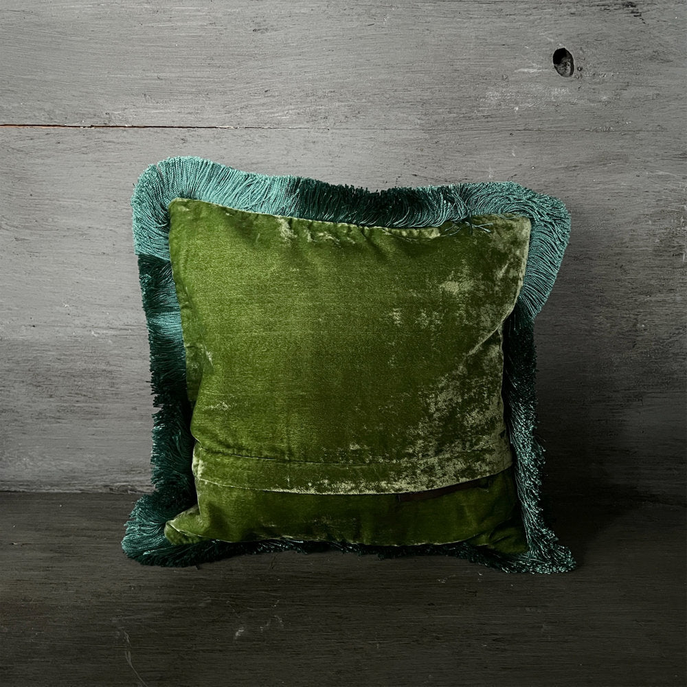 【Anke Drechsel】シルクベルベット クッションカバーPlain Blue Fringe Emerald cushion 30x30