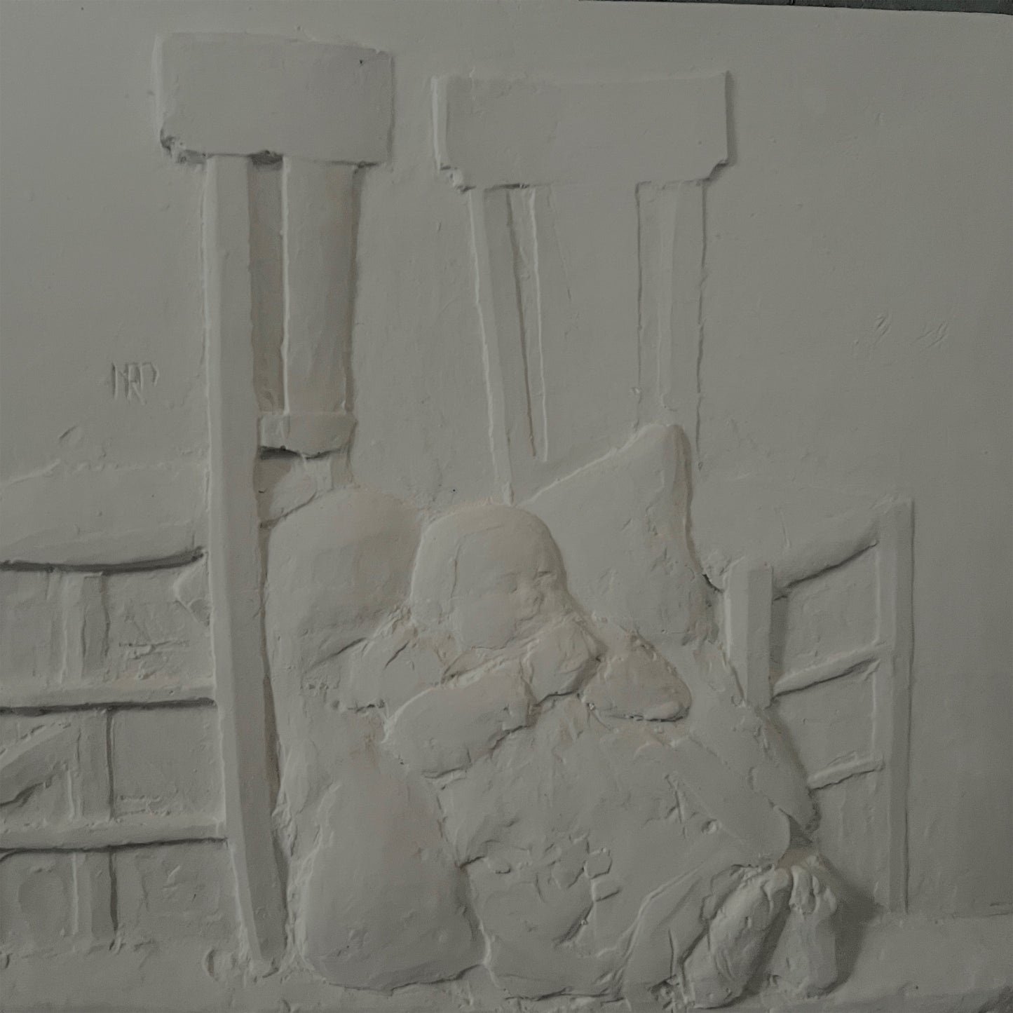 【La Soufflerie】石膏レリーフ Baby With Pillows