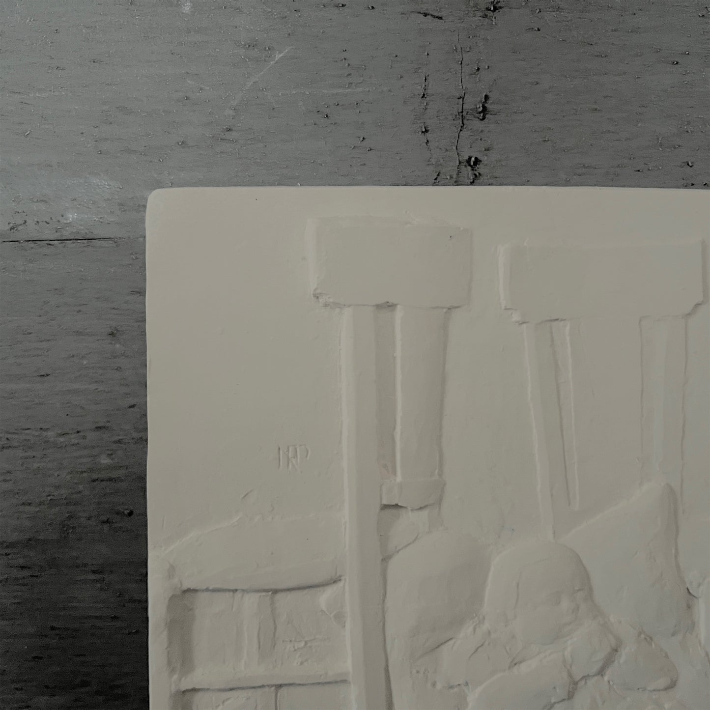 【La Soufflerie】石膏レリーフ Baby With Pillows