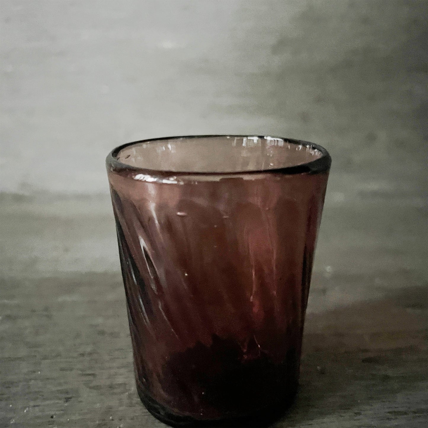 【La Soufflerie】グラス Canon Venise Framboise