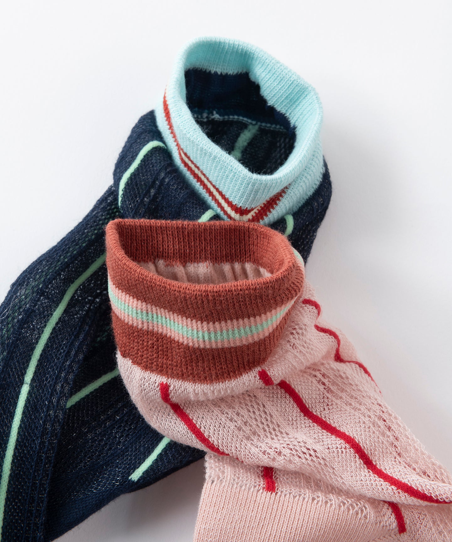 【TRICOTE】STRIPE SHEER MESH SOCKS